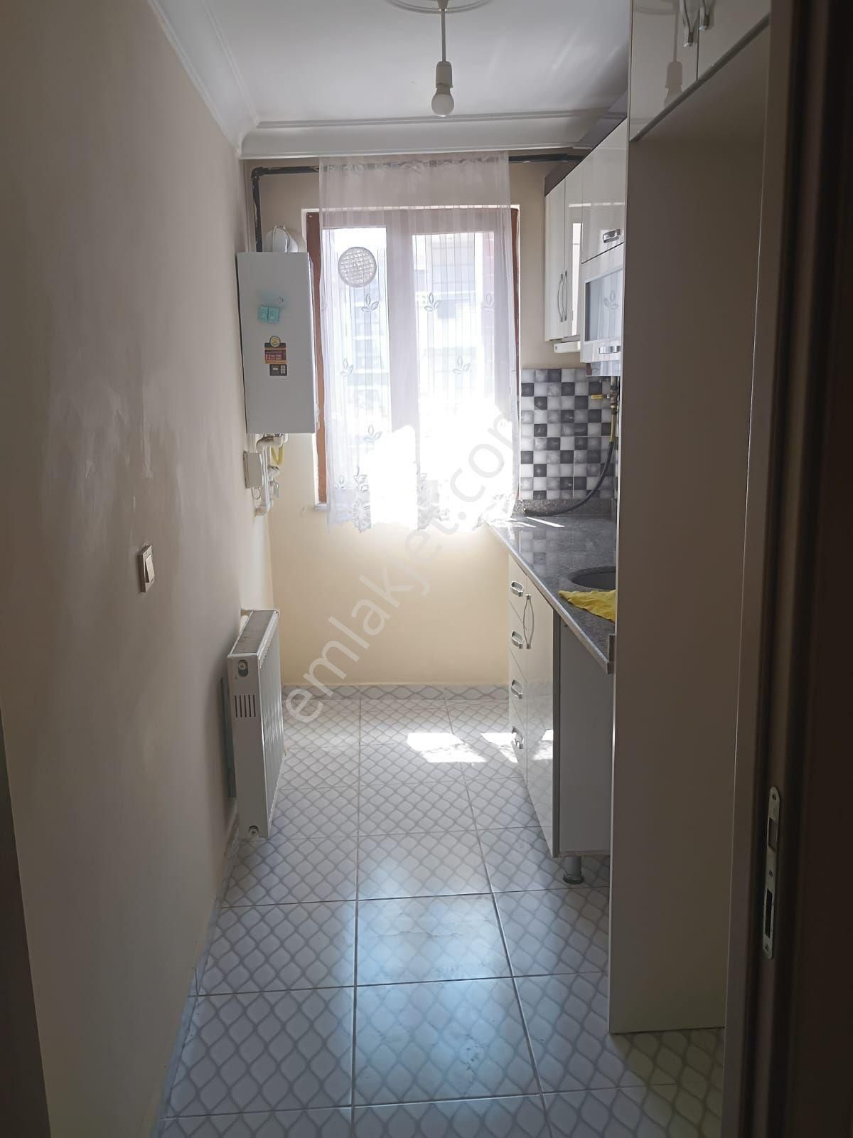 Samandıra Merkezde 2+1 Satılık Arakat - Görsel 5