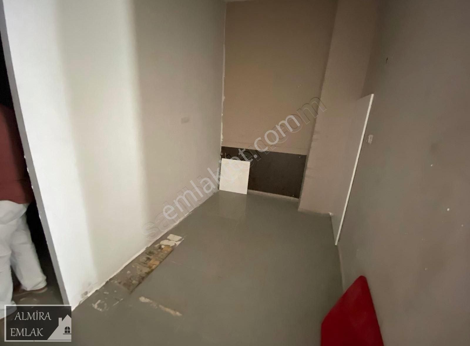 Hatay Üçyol Da Betonyol Cadde Üzeri 80 M2 Satılık Wc Li Dükkân - Görsel 27