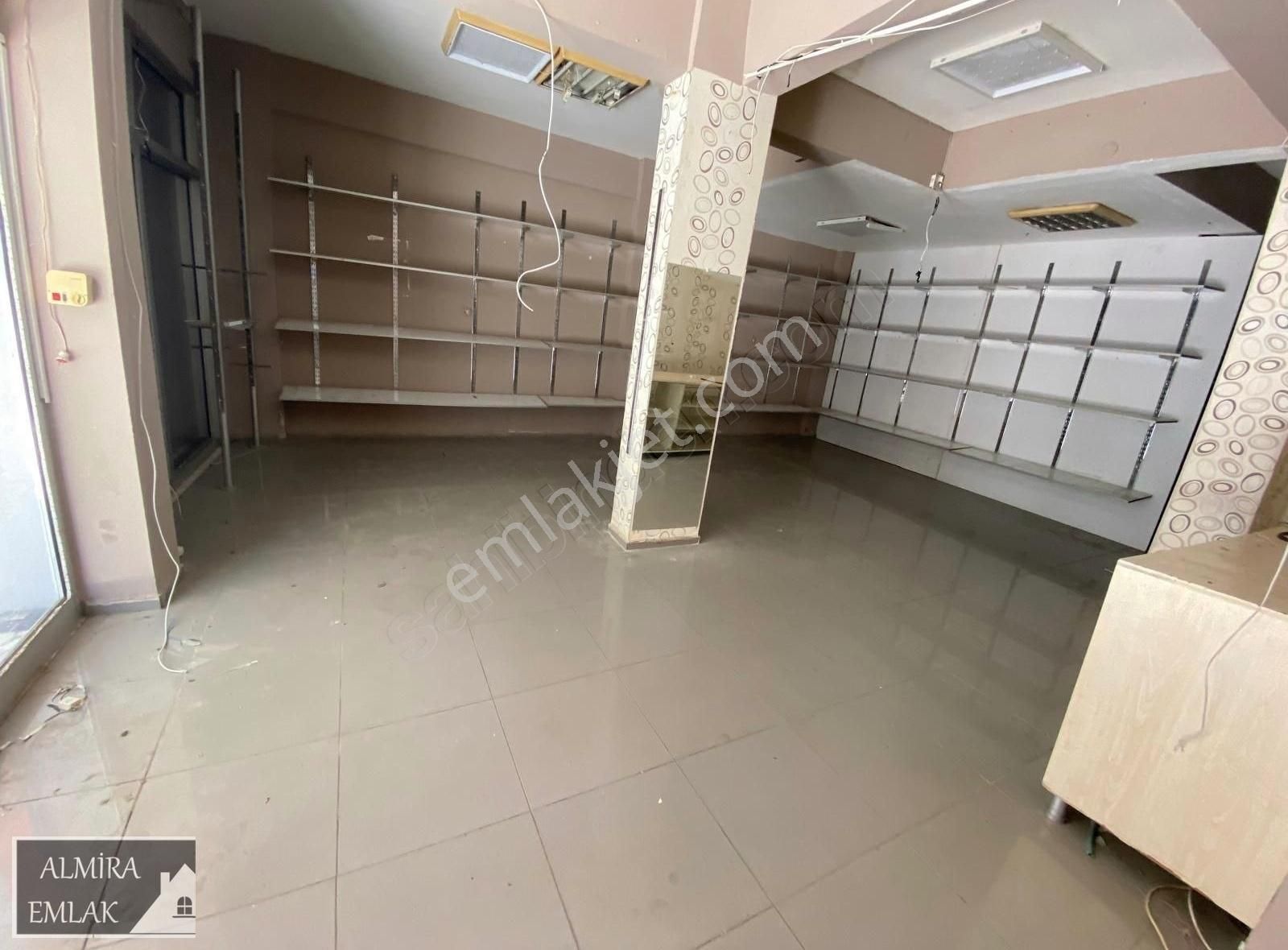 Hatay Üçyol Da Betonyol Cadde Üzeri 80 M2 Satılık Wc Li Dükkân - Görsel 5