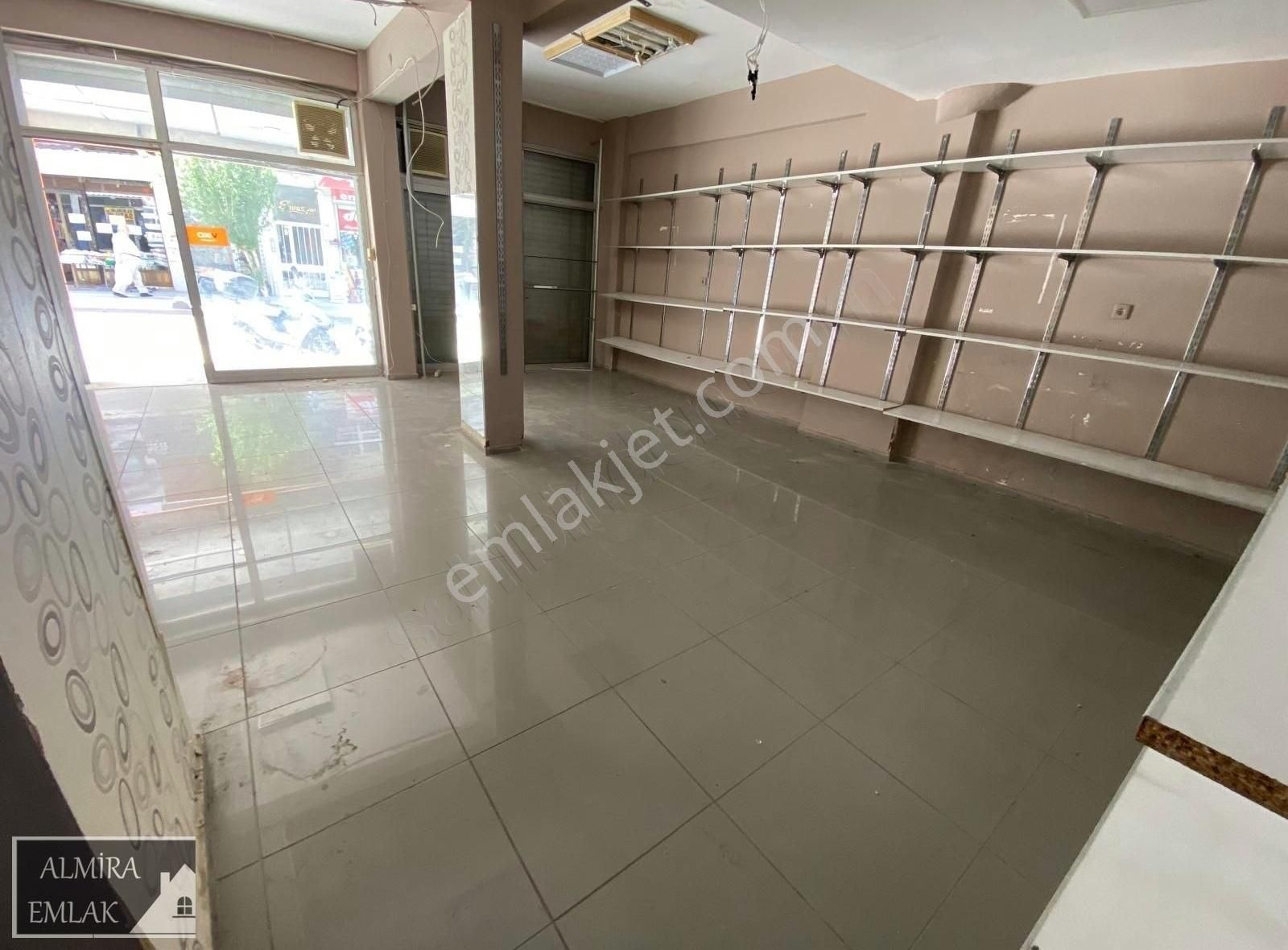 Hatay Üçyol Da Betonyol Cadde Üzeri 80 M2 Satılık Wc Li Dükkân - Görsel 35