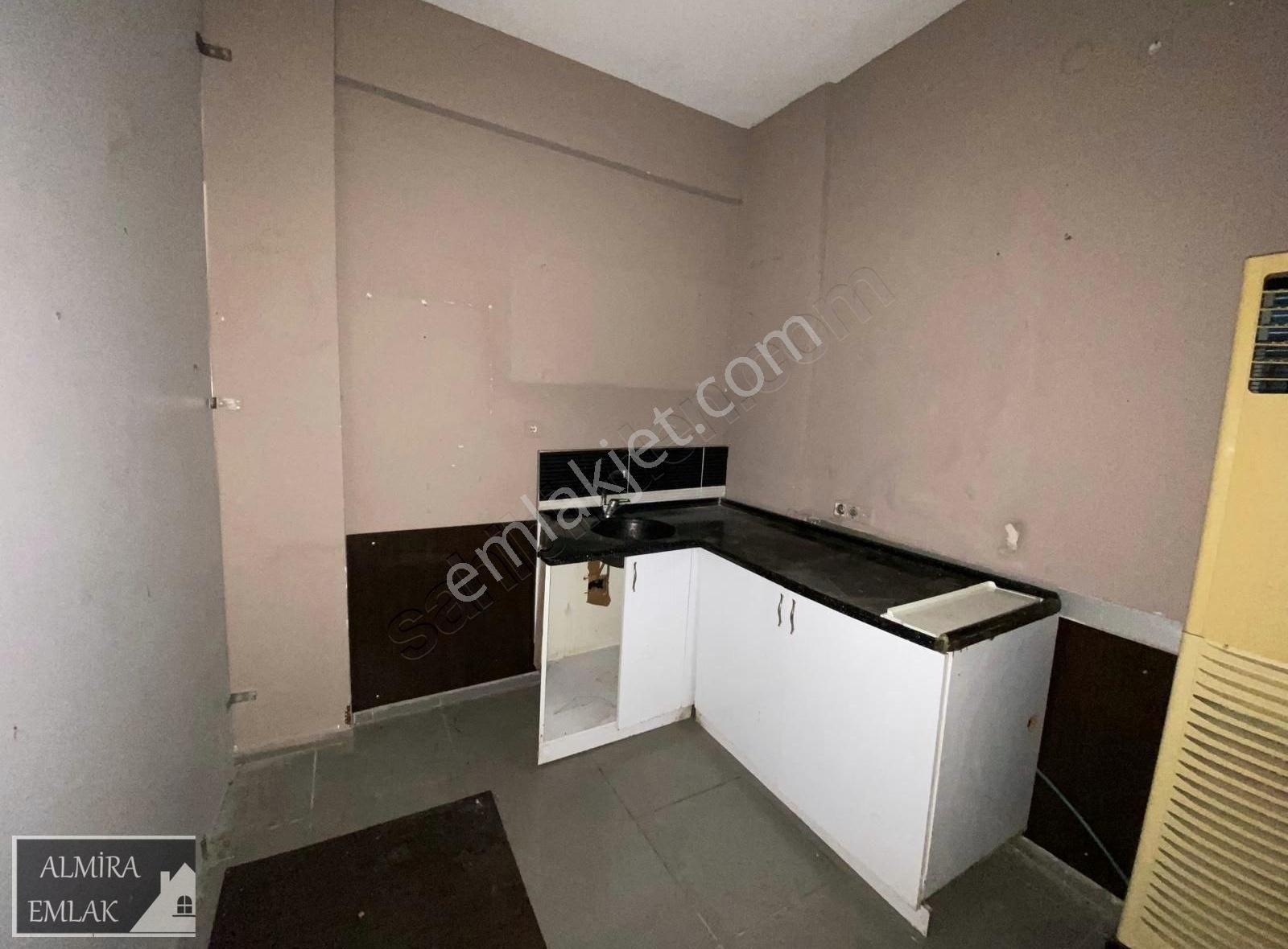 Hatay Üçyol Da Betonyol Cadde Üzeri 80 M2 Satılık Wc Li Dükkân - Görsel 28