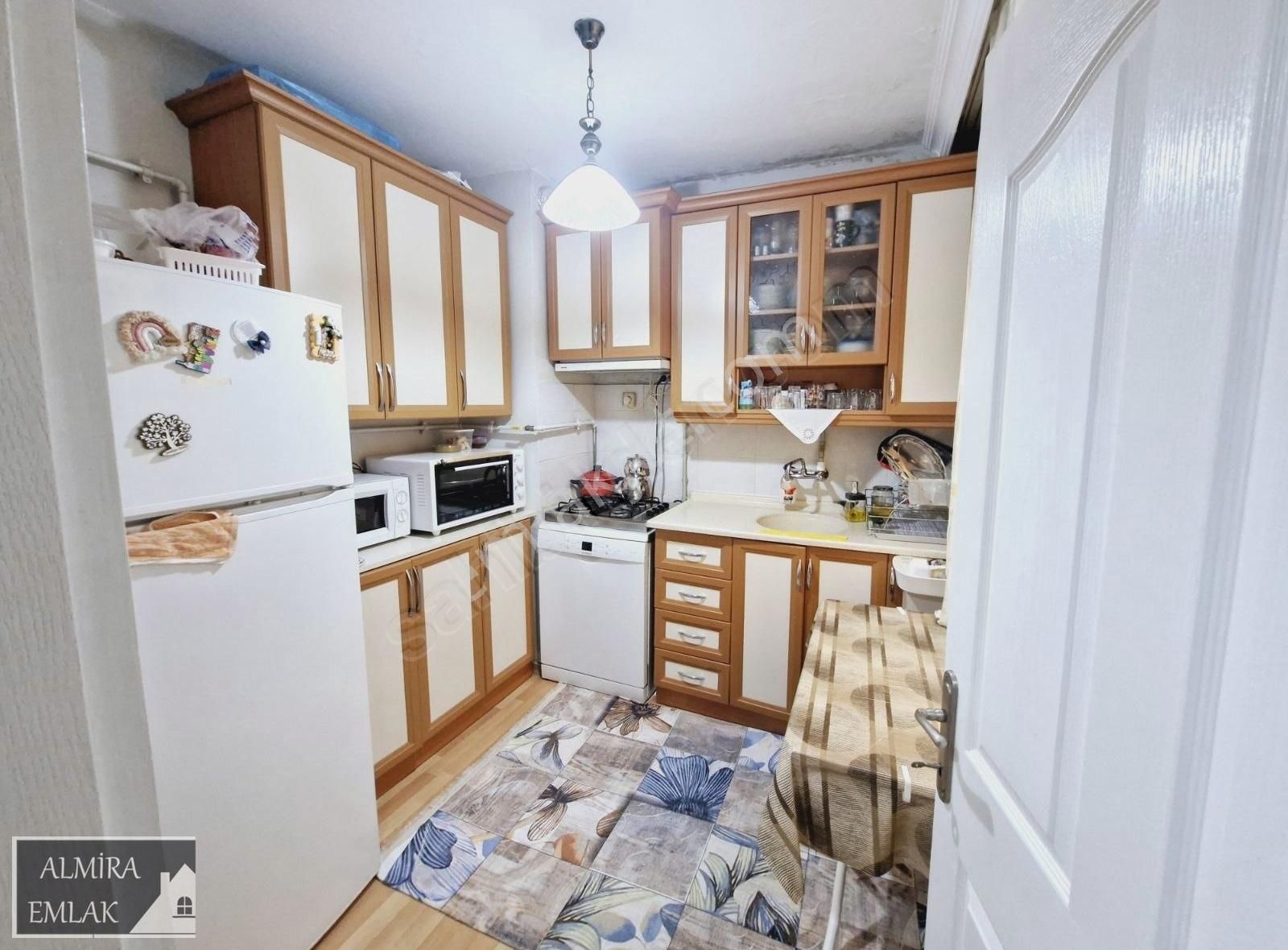 Metro İst. Ve İnönü Cadde Yakını 2+1 90m2 Çift Cephe Balkonlu - Görsel 23