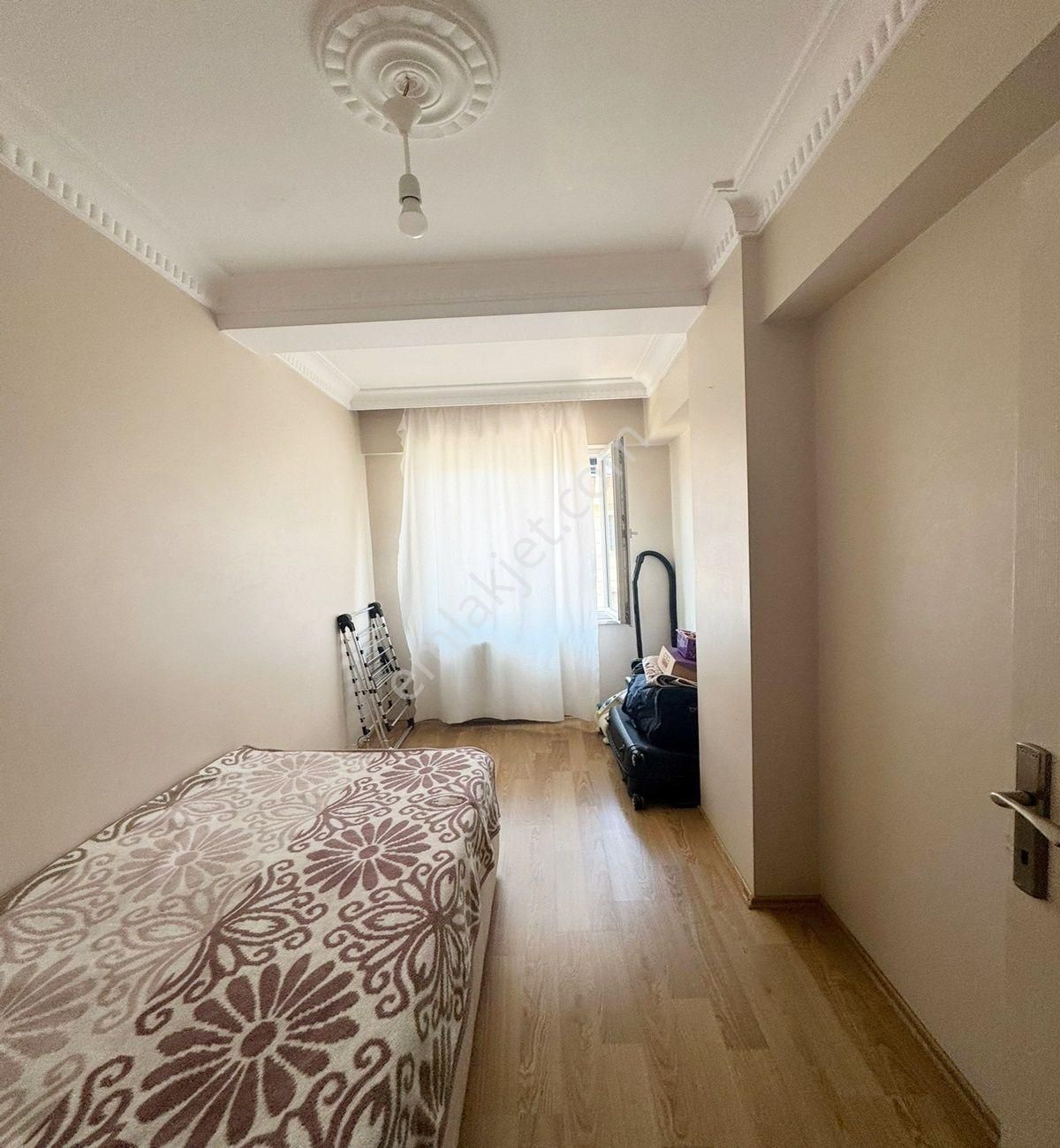 Avcılar Cihangirde 4+2 Metrobüse Yakın 10 Yaşında Satılık Geniş Dublex - Görsel 31