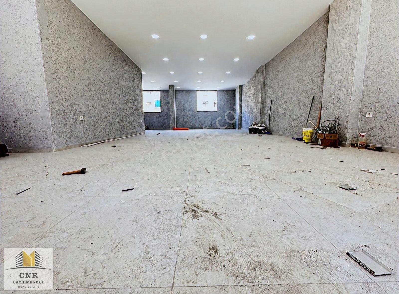 Cnr'den Barboros Hayrettinpaşa Cadde Üstü 120 M2 Kiralık Dükkan