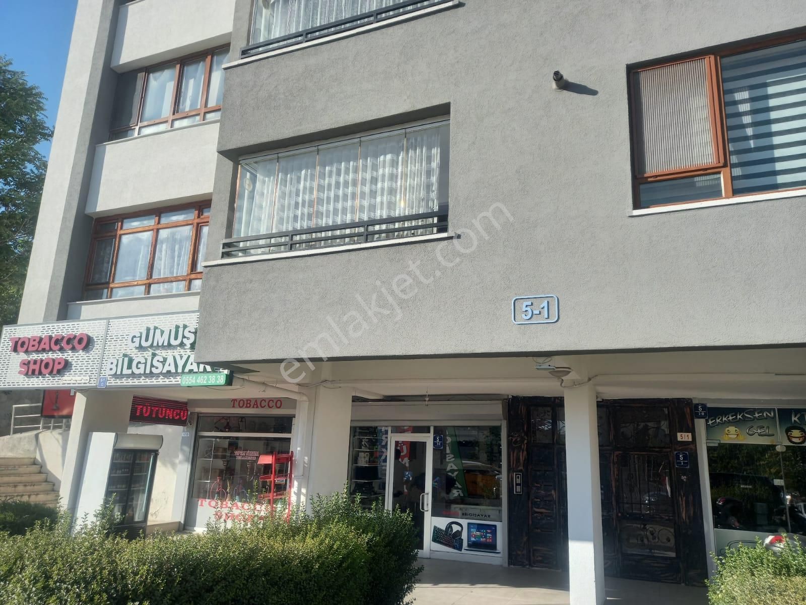 Sülünoğlu Emlak.tan Batıkent Metro Yanı Kiralık 3+1 Daire