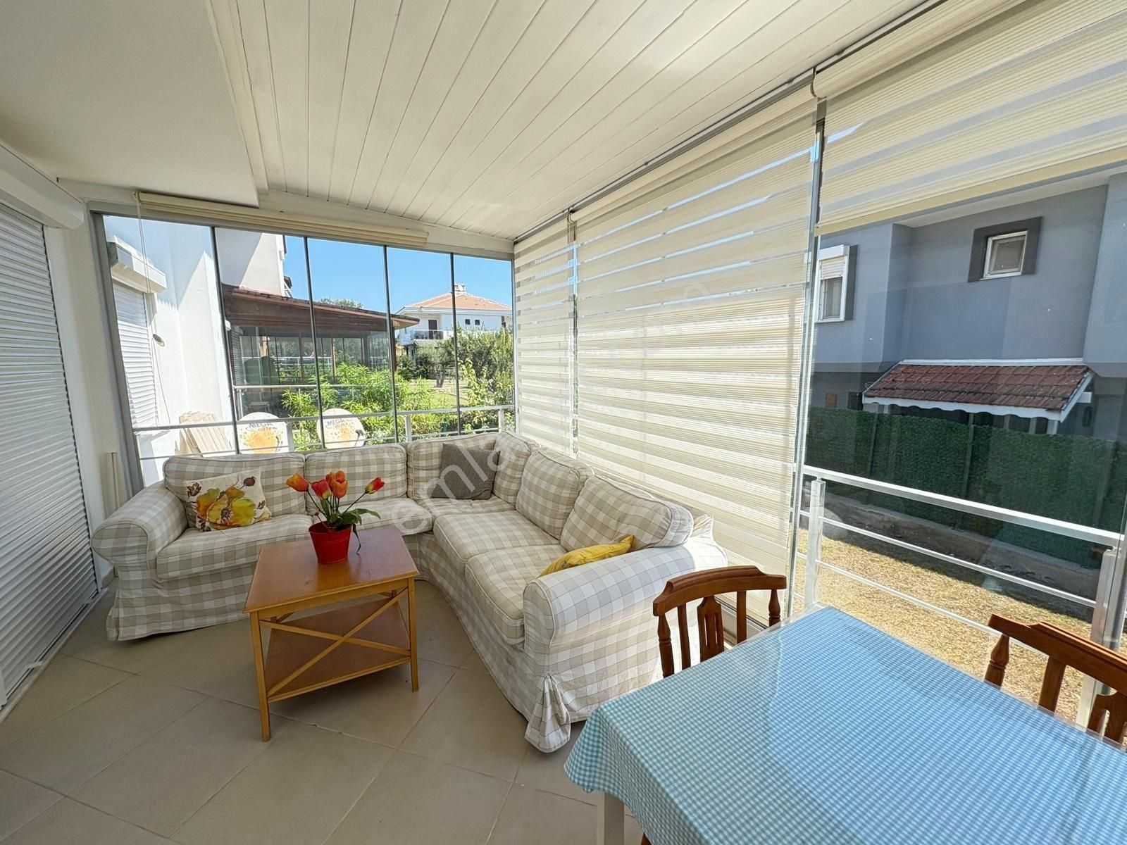 Çeşme Dalyan' Da 3 Tarafı Deniz Manzaralı Kiralık Villa - Görsel 15