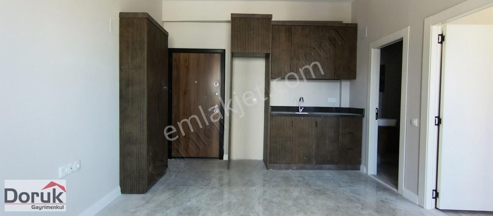 Doruktan Yenişehirin Gözdesi Batıkentte Sıfır Kiralık 1+1 Daire