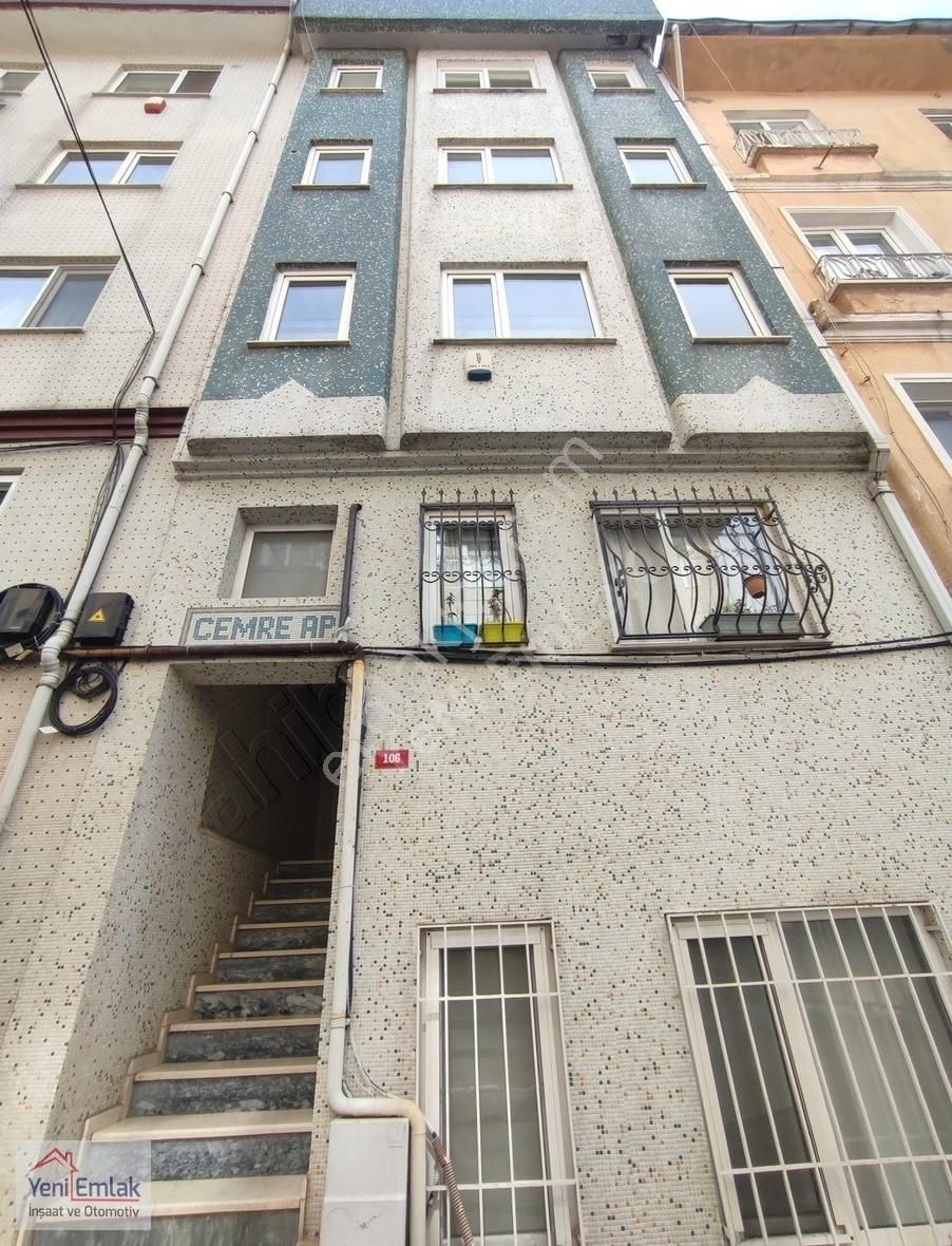 Yeni'den Üsküdar Valide-i Atik Mh. 2+1 Dubleks Daire Satılık