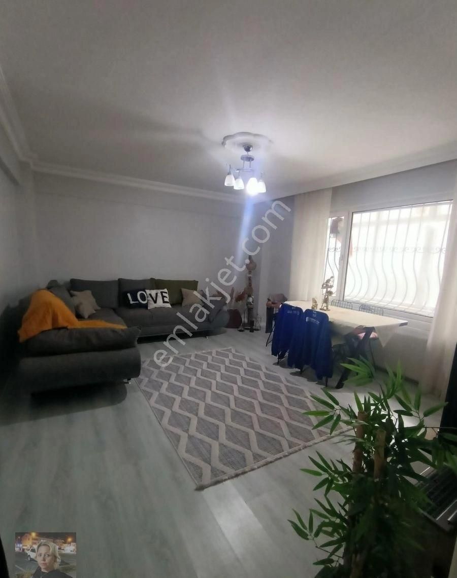 Büşra Gayrimenkulden Kumsalda Satılık Daire 2+1 Düz Giriş Kat 105m2 Masrafsız