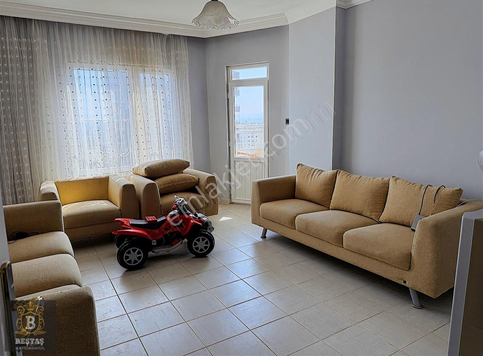 Beştaştan Davultepede Site İçinde Lebi Derya 3+1 Satılık Daire