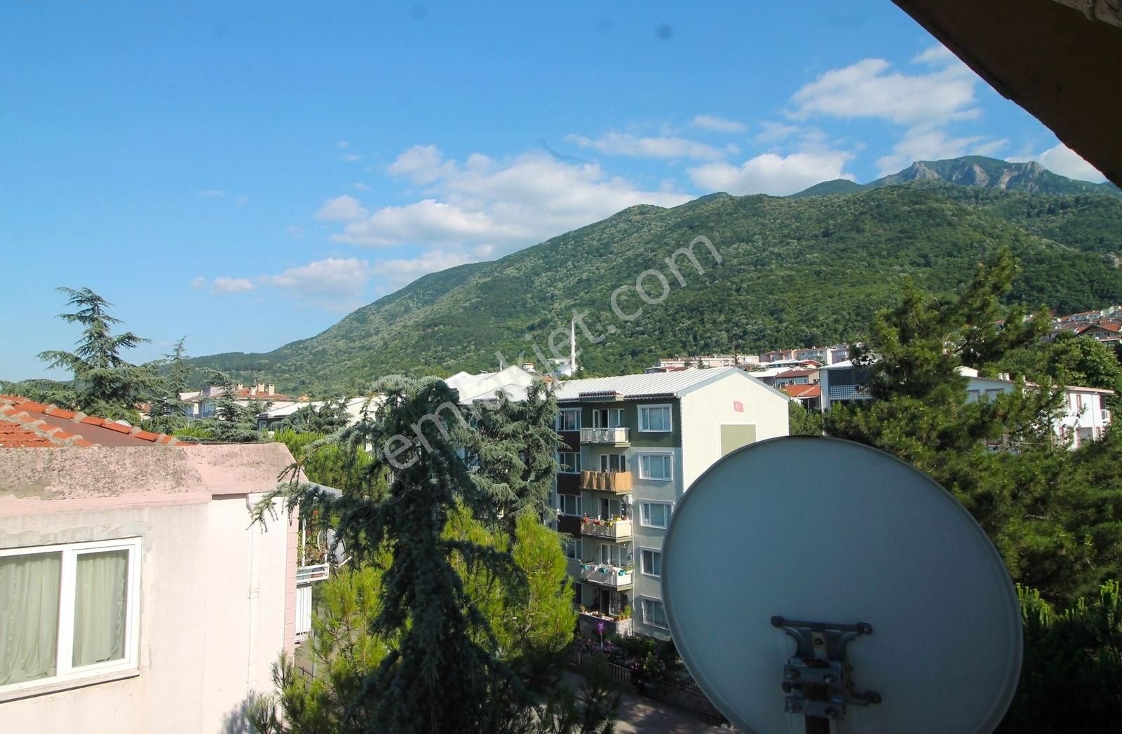 Ertuğrulgazi Mah. Cadde Üstü Kiralık 3+1