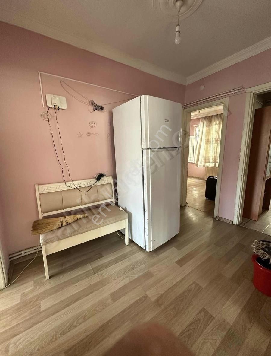 Merkezi Konumda Geniş 2+1 Daire