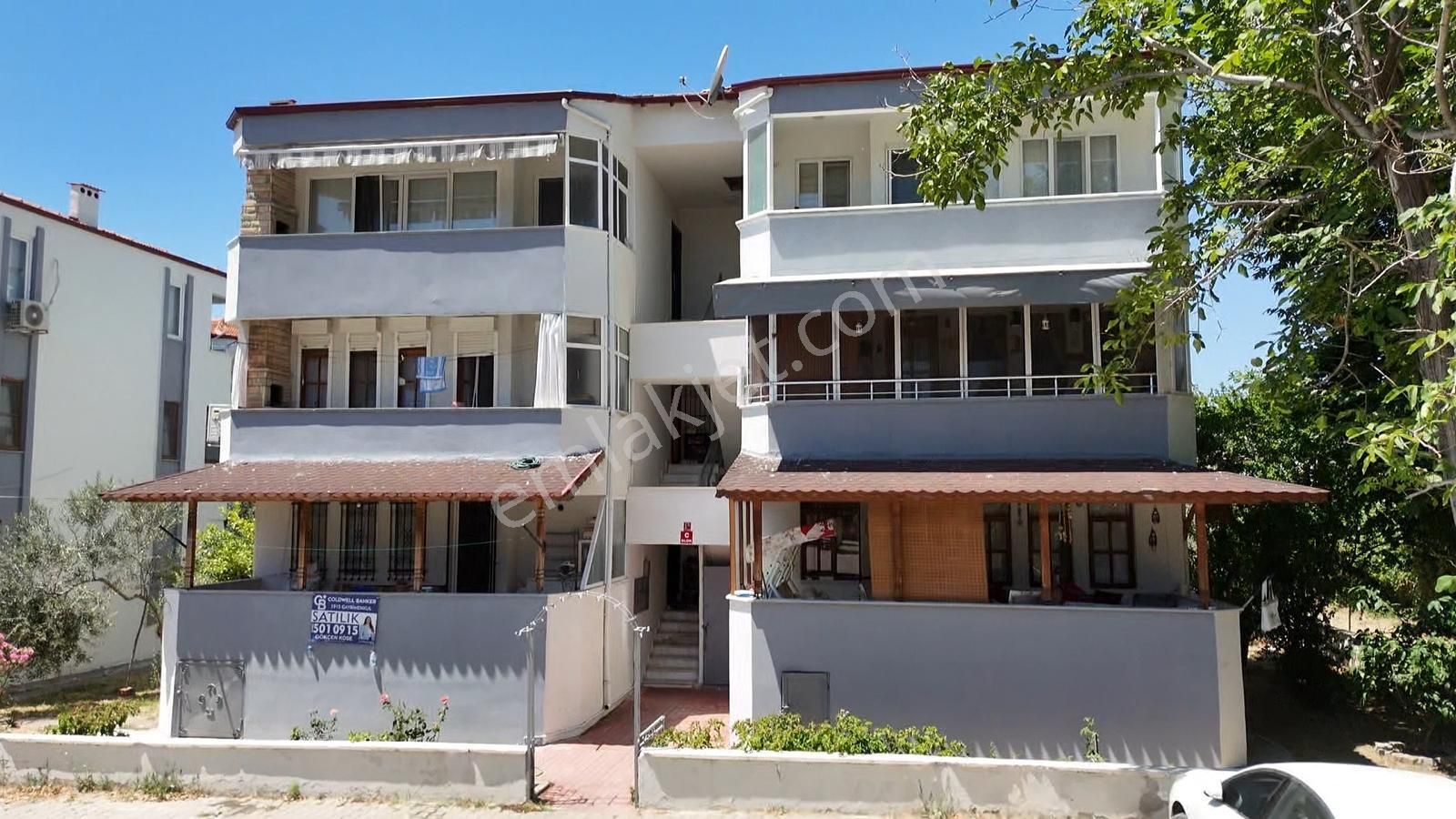 Plaja Yürüme Mesafesinde Altınoluk Narlı'da 2+1 Eşyalı Daire!