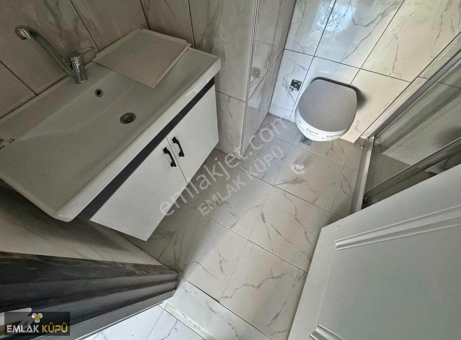 Atayurt Mah'de 2 Bloklu Sitede Ara Katta 2+1 Satılık Daire - Görsel 16
