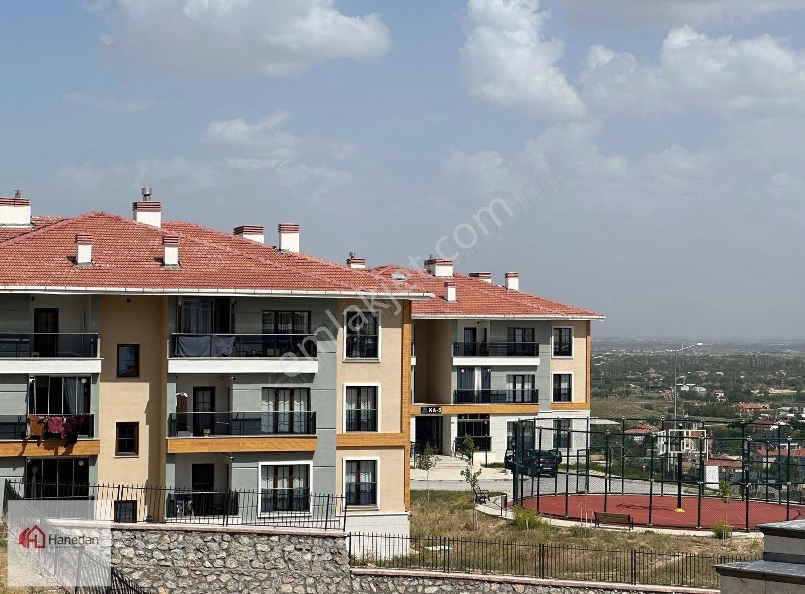 Hanedan'dan Beybes Toki Ödemesiz 2+1 Satılık Sıfır Daire