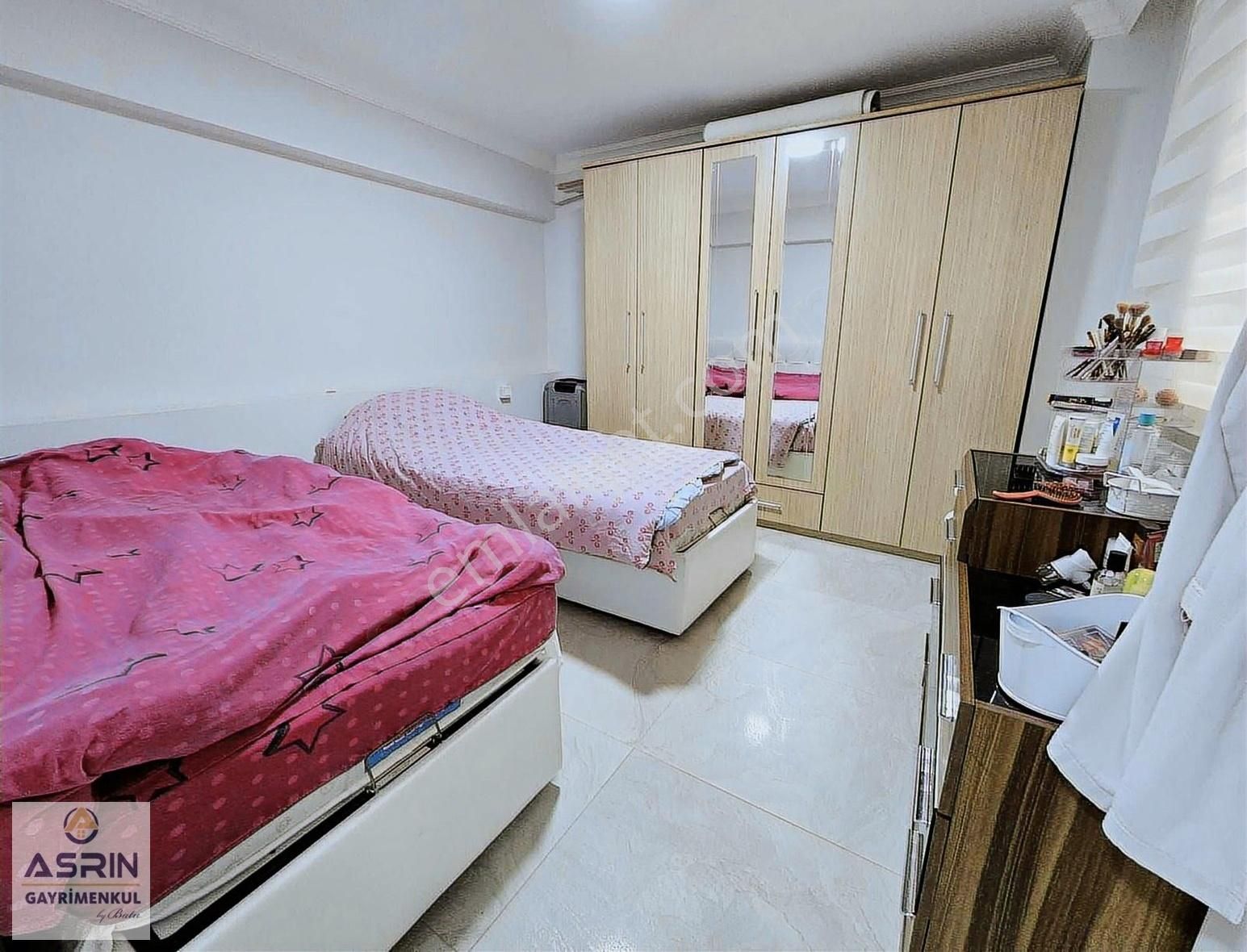 Kuşadası Merkezde 2+1 Ters Dubleks Daire