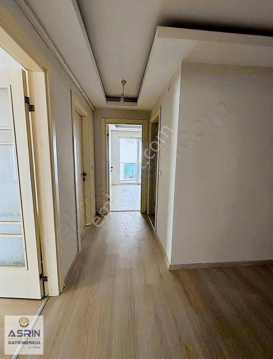 Kuşadası İkiçeşmelik Mahallesinde 3+1 Daire