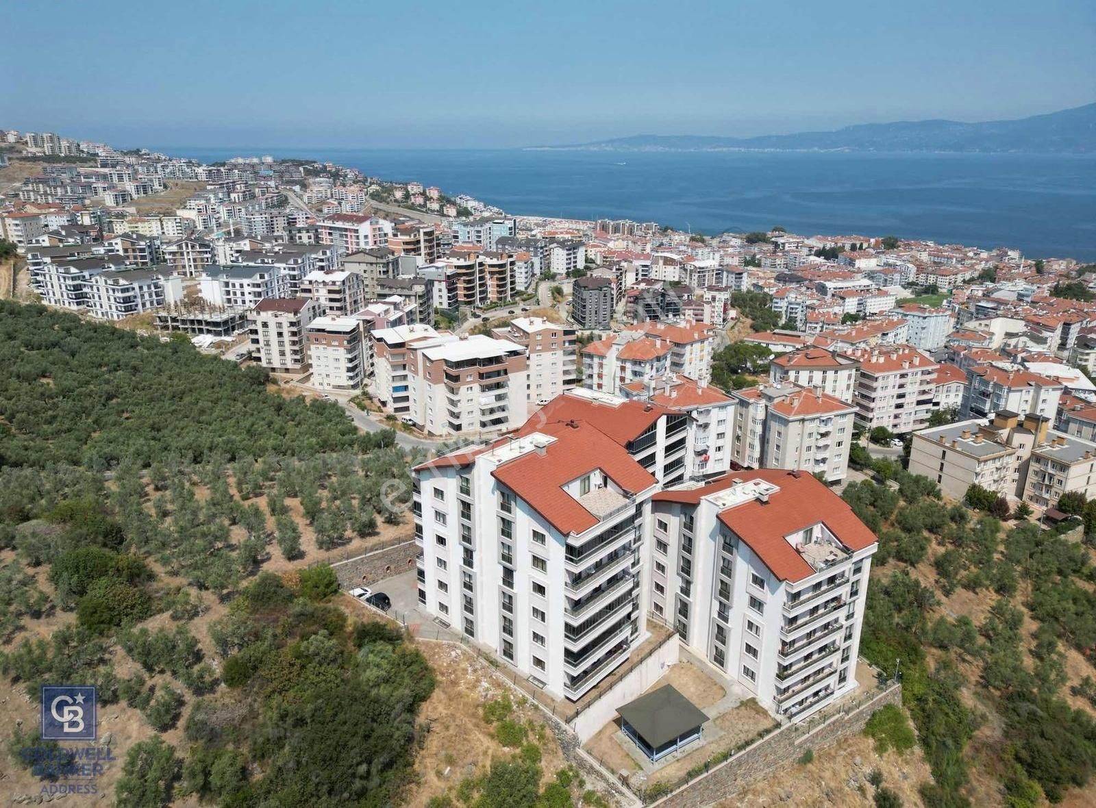 Mudanya Şükrüçavuş'ta Satılık Deniz Manzaralı Ara Kat 4+1 Daire