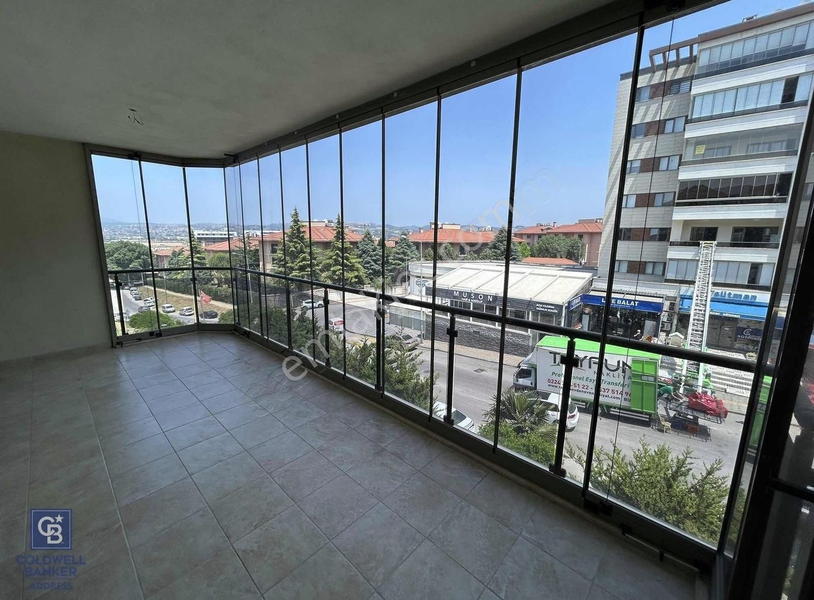 Balat Belen Konutlar'ında Kiralık 3+1 Daire