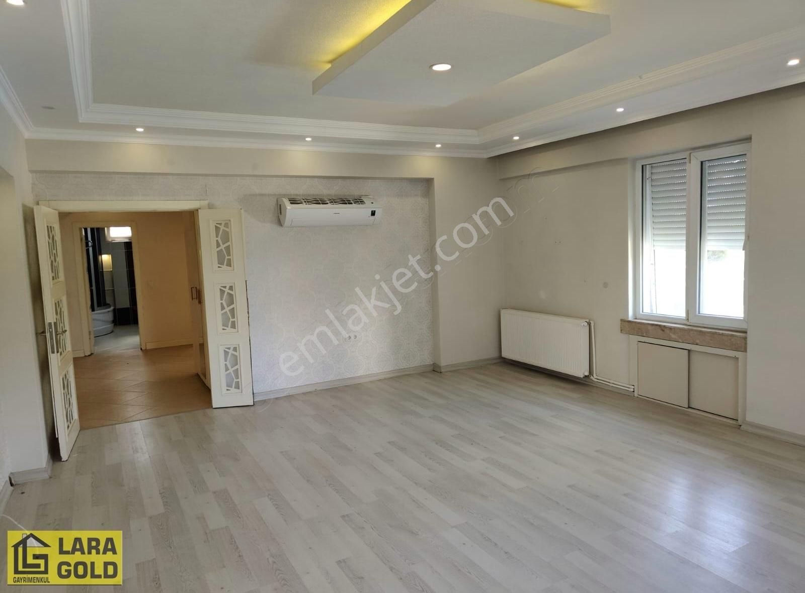 Çağlayan Da Havuzlu Site İçi Geniş Kullanışlı Satılık Lüx Daire