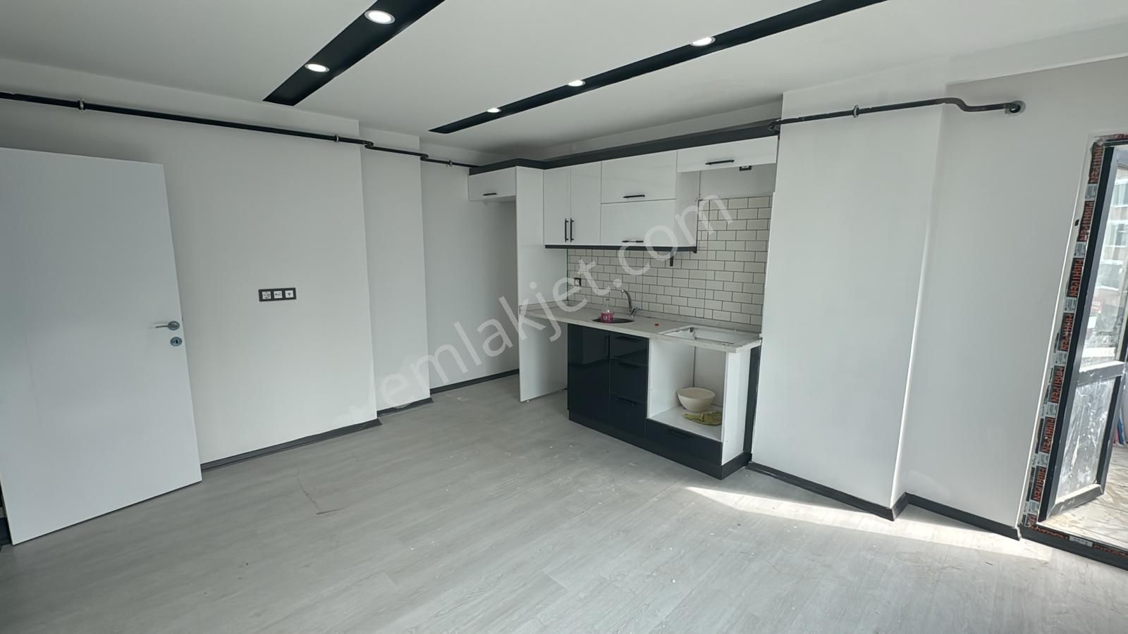 Var Gayrimenkul'den Satılık Full+full İstasyonda 1+1 Daire - Görsel 32