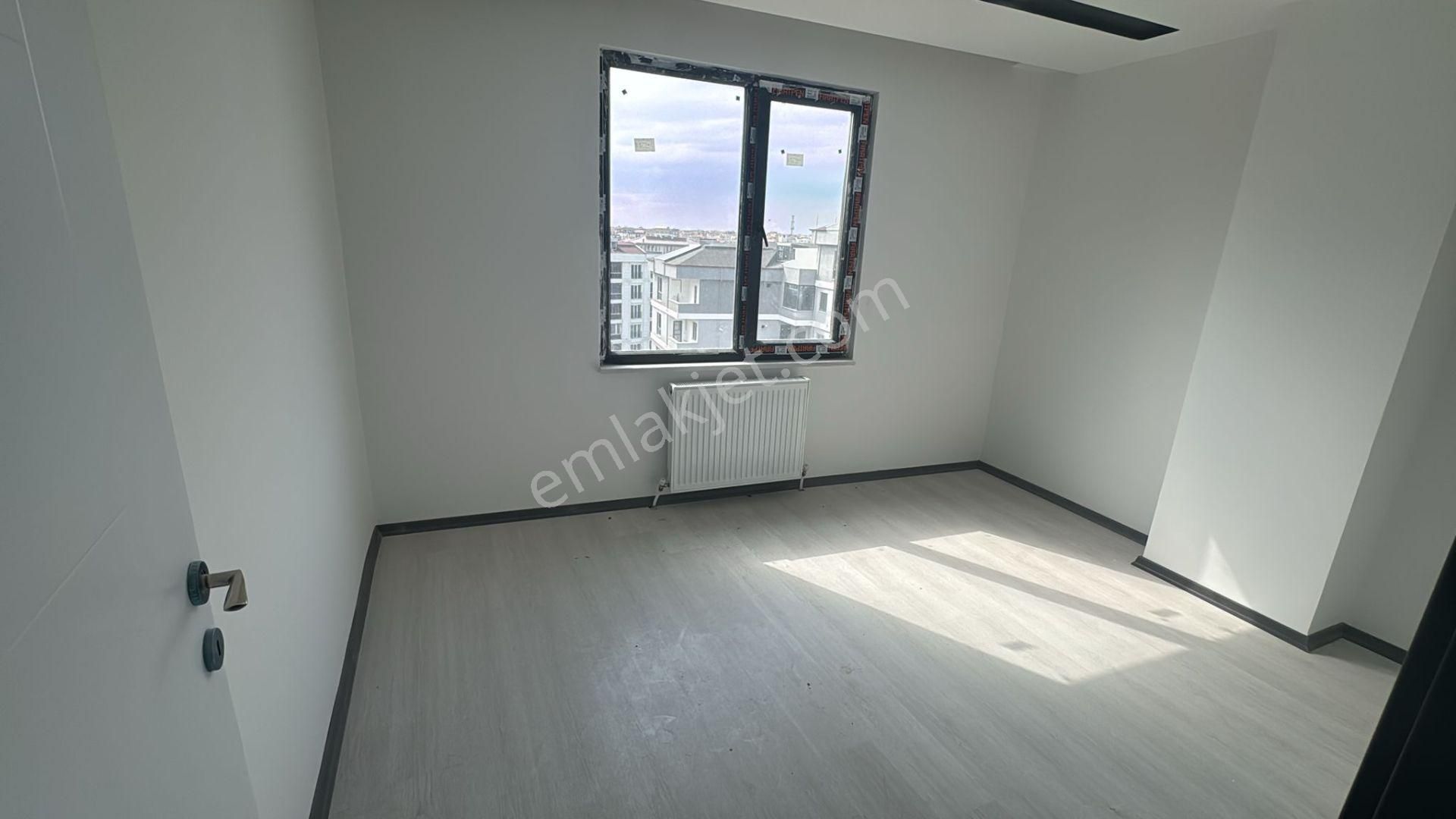 Var Gayrimenkul'den Satılık Full+full İstasyonda 1+1 Daire - Görsel 18