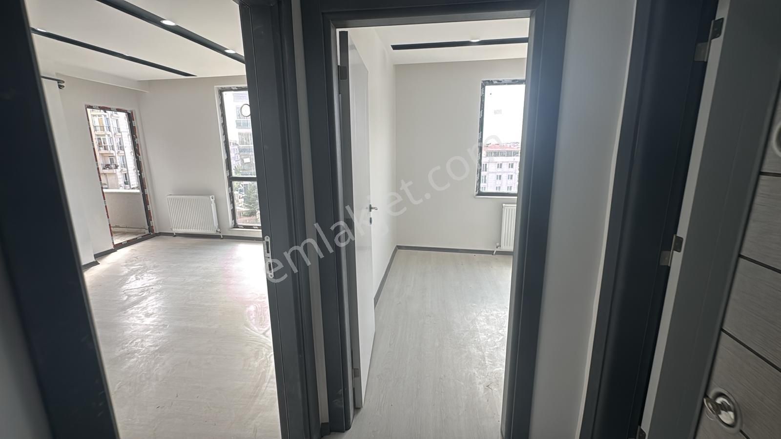 Var Gayrimenkul'den Satılık Full+full İstasyonda 1+1 Daire - Görsel 26