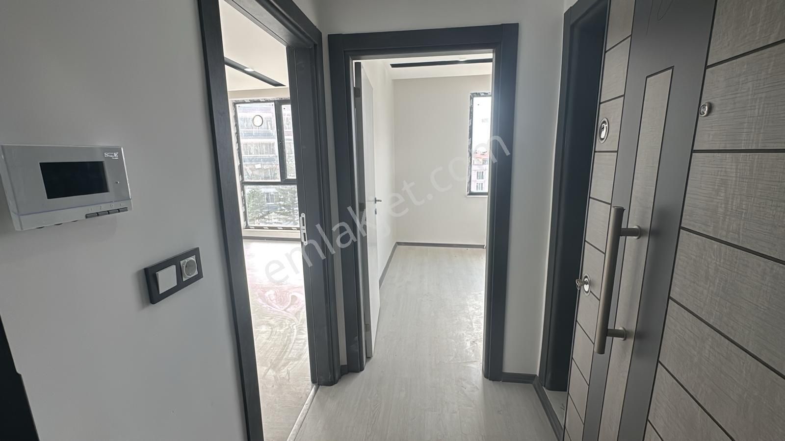 Var Gayrimenkul'den Satılık Full+full İstasyonda 1+1 Daire - Görsel 25