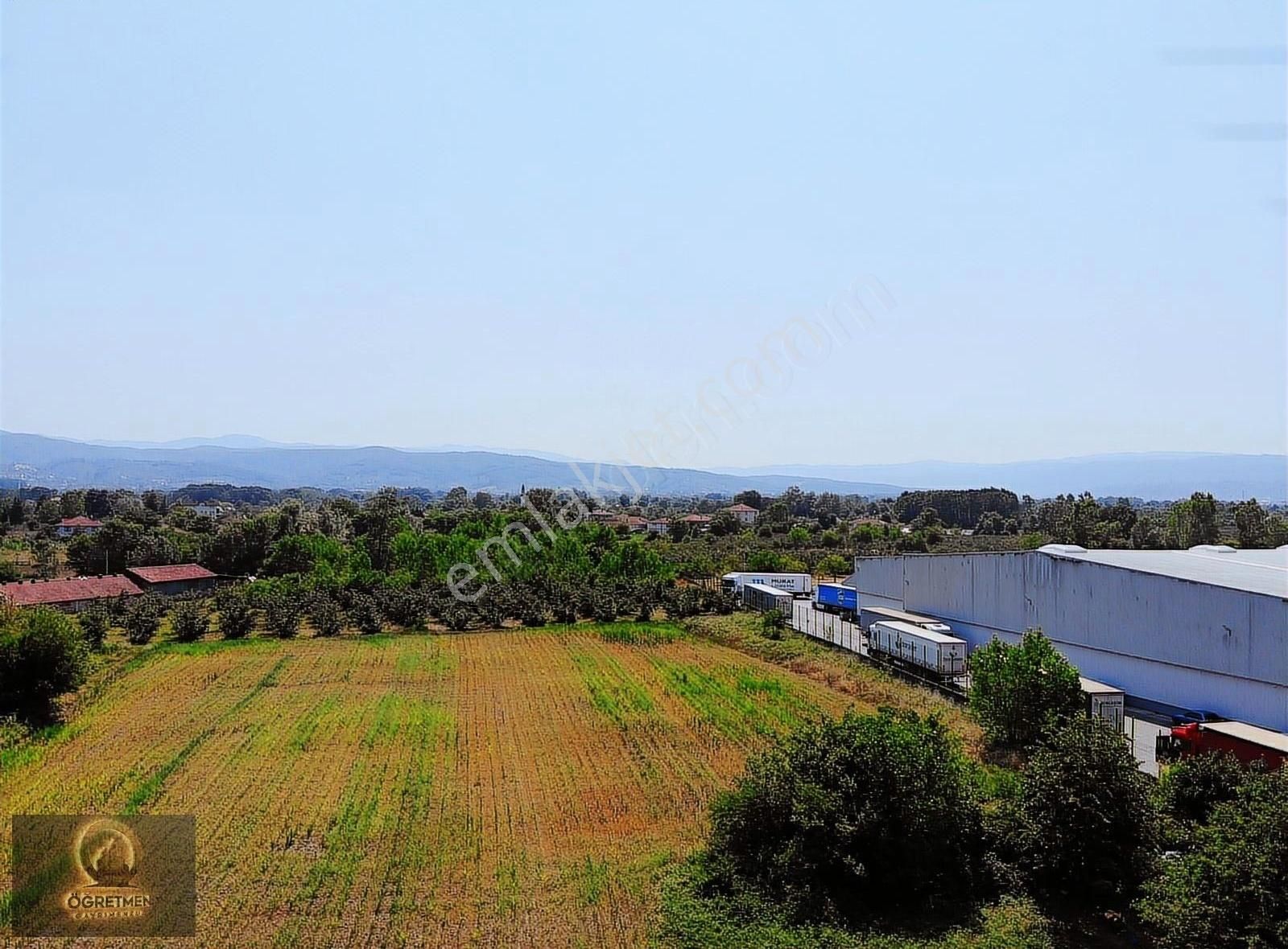 Düzce Merkez Kralpınar Köyü'nde Villa İmarlı 2535m2 Köşe Parsel