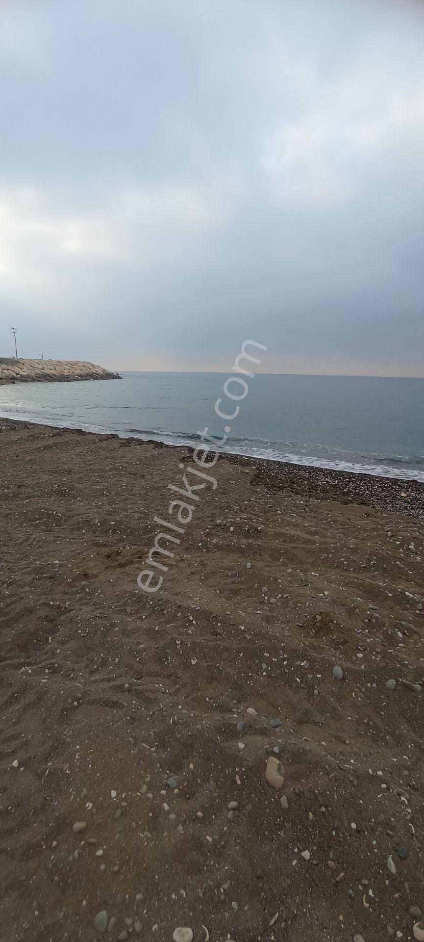 Erdemli Kocahasanlı Mah 1+1 Havuzlu Sıfır Denize Yakın Daire