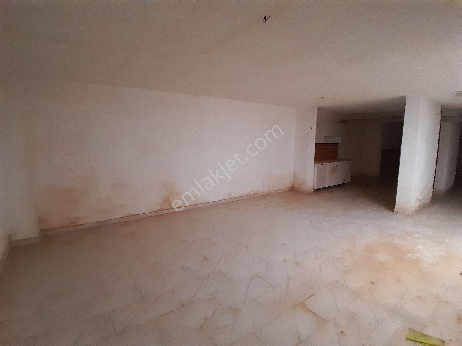 Sancaktepe Kiralık 300m² Bodrumlu Araç Girişine Uygun Dükkan - Görsel 27