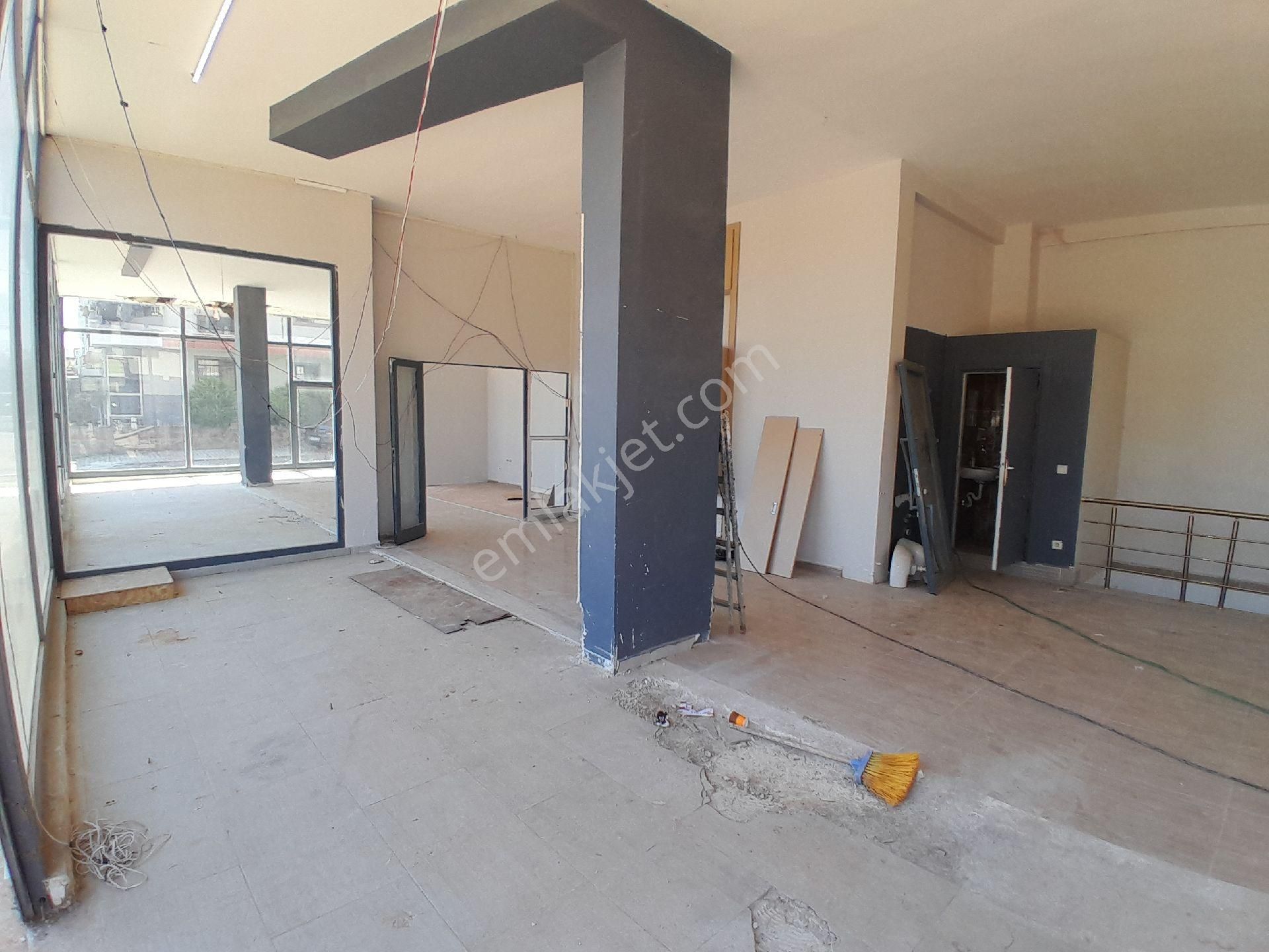 Sancaktepe Kiralık 300m² Bodrumlu Araç Girişine Uygun Dükkan - Görsel 8