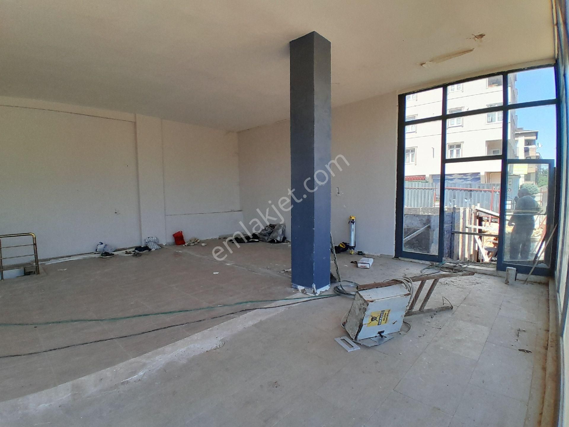 Sancaktepe Kiralık 300m² Bodrumlu Araç Girişine Uygun Dükkan - Görsel 6