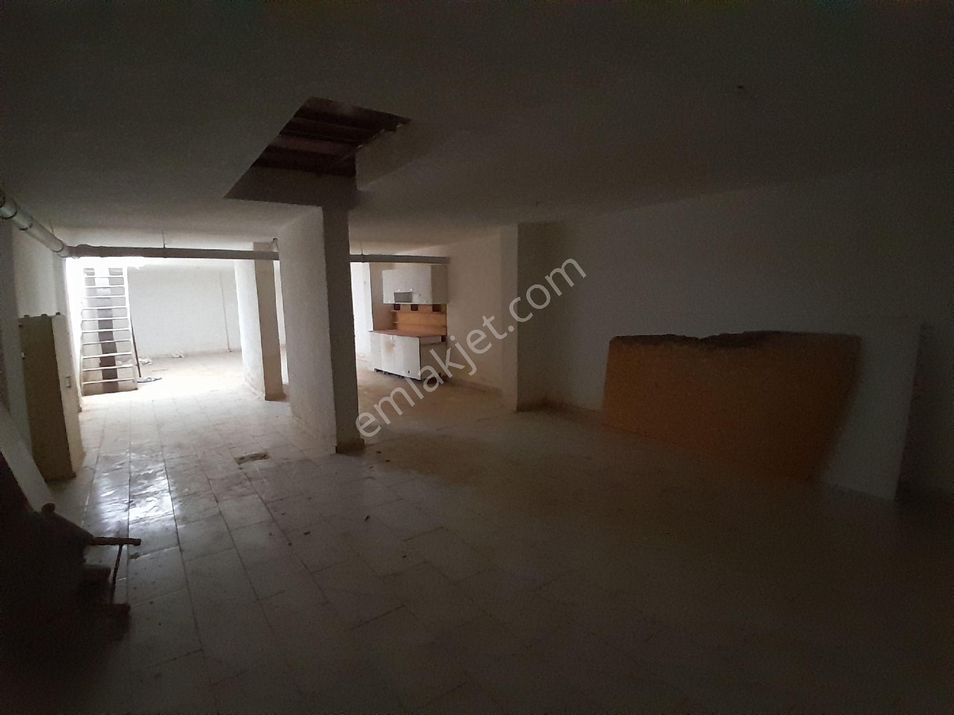 Sancaktepe Kiralık 300m² Bodrumlu Araç Girişine Uygun Dükkan - Görsel 34