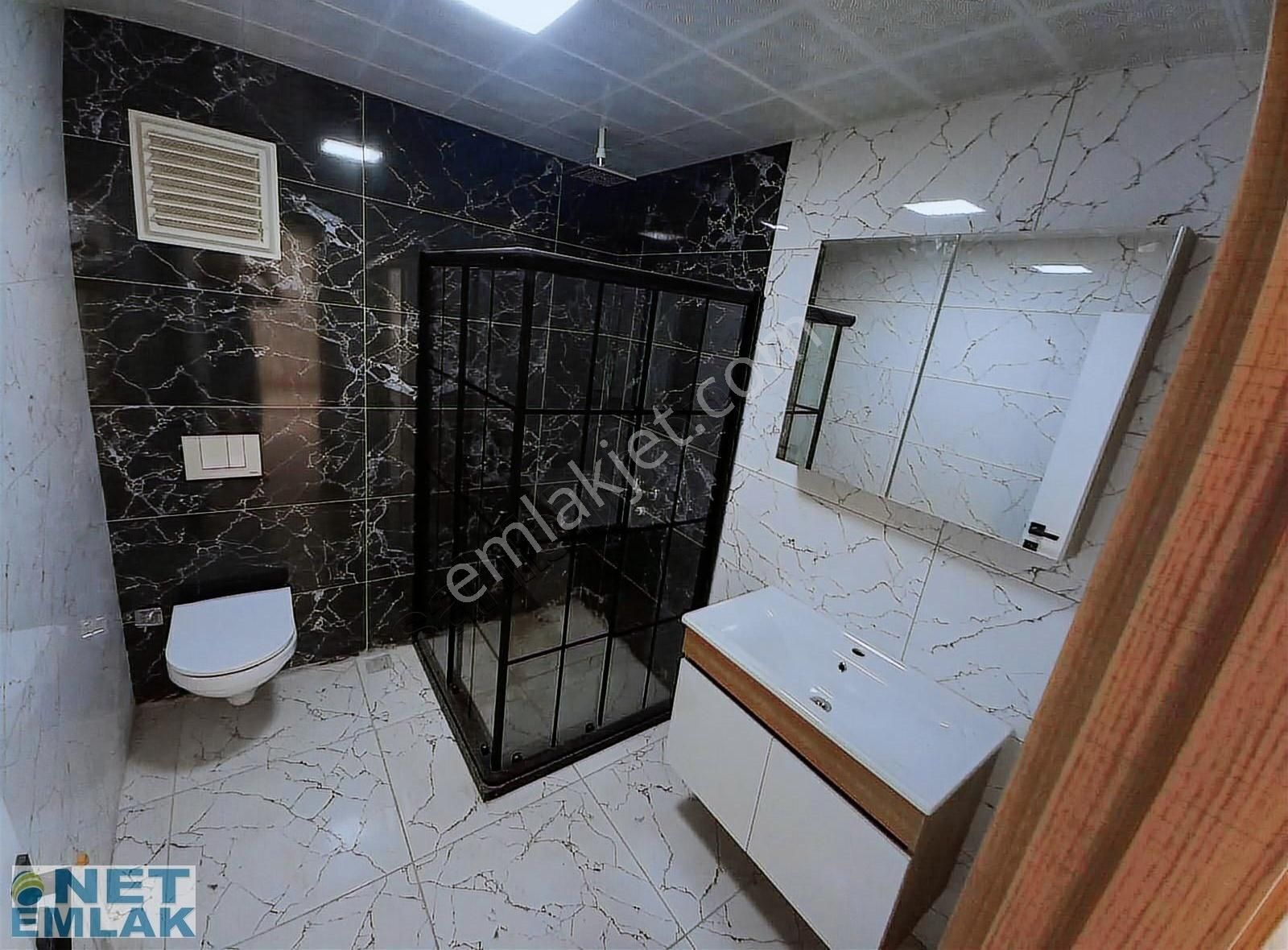 Yenikent Net Emlaktan Kat Genişliğinde Yüksek Giriş Full Yapılı
