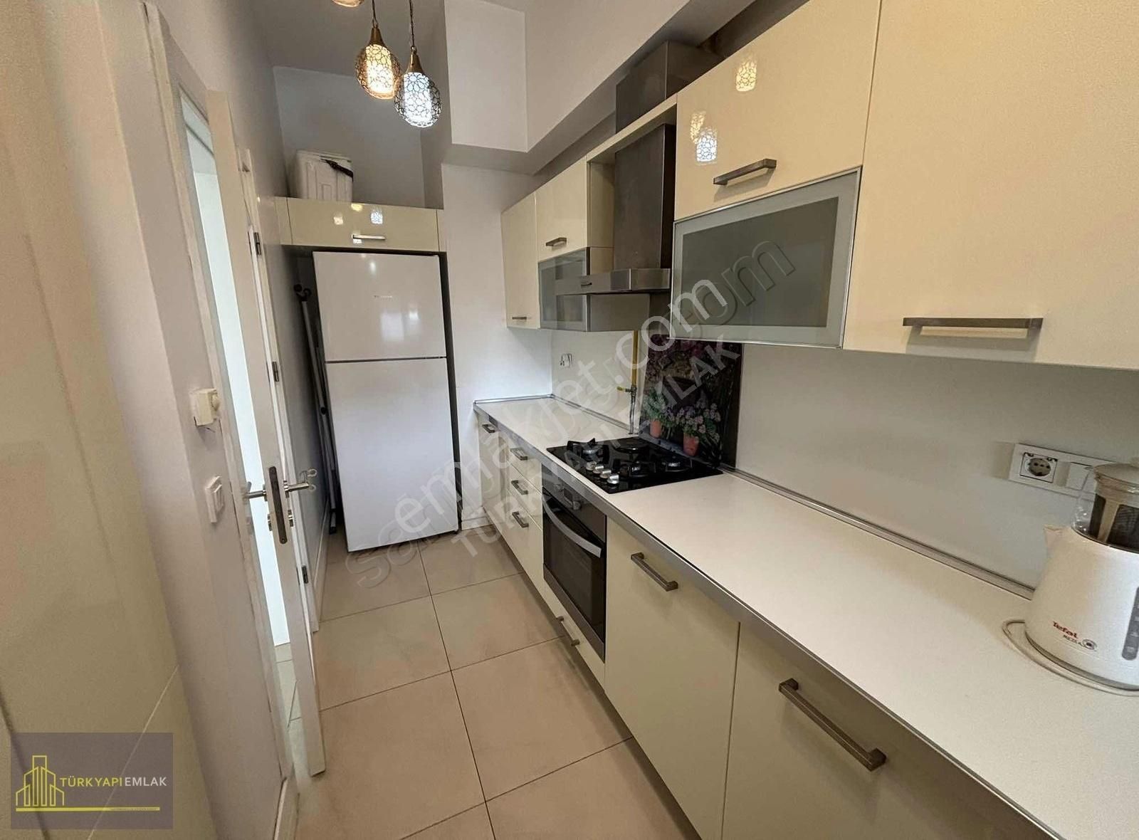 İstanbul Sarayları 2+1 Eşyalı Manzaralı Kiralık
