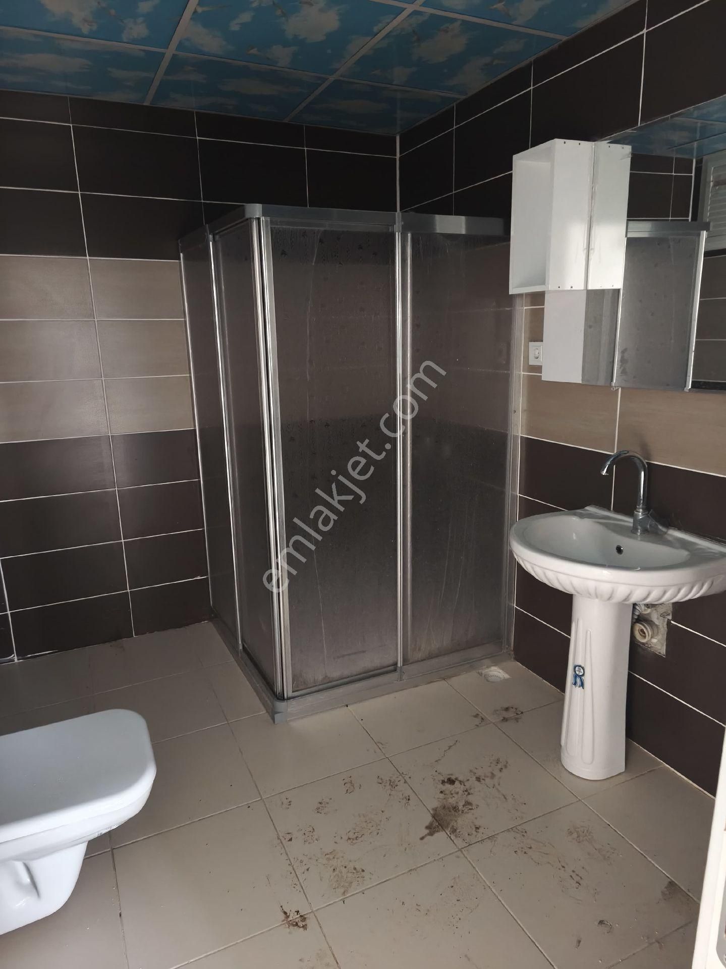 Seyrantepe Toplu Konutta Kiralık 3+1 Daire