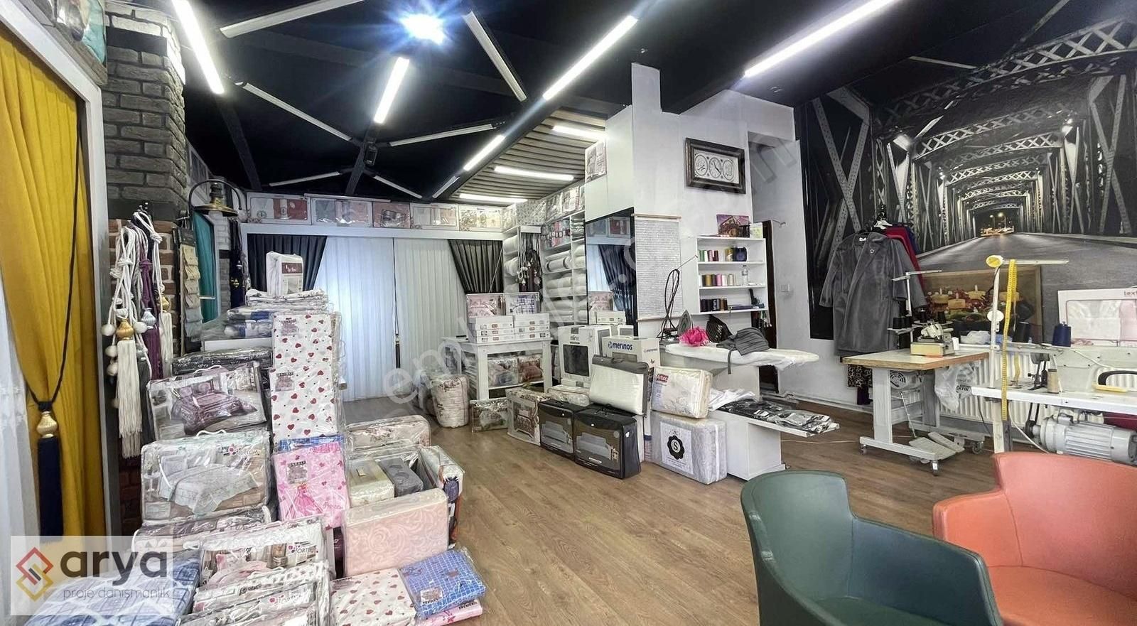 Çamçeşme'de Merkezi Lokasyonda Satılık 65 M2 Dükkan - Görsel 8