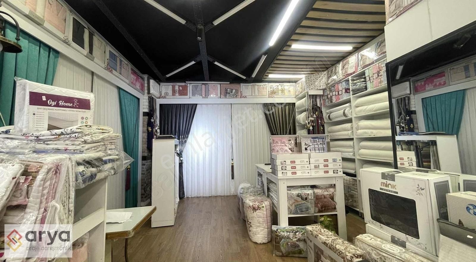 Çamçeşme'de Merkezi Lokasyonda Satılık 65 M2 Dükkan - Görsel 4