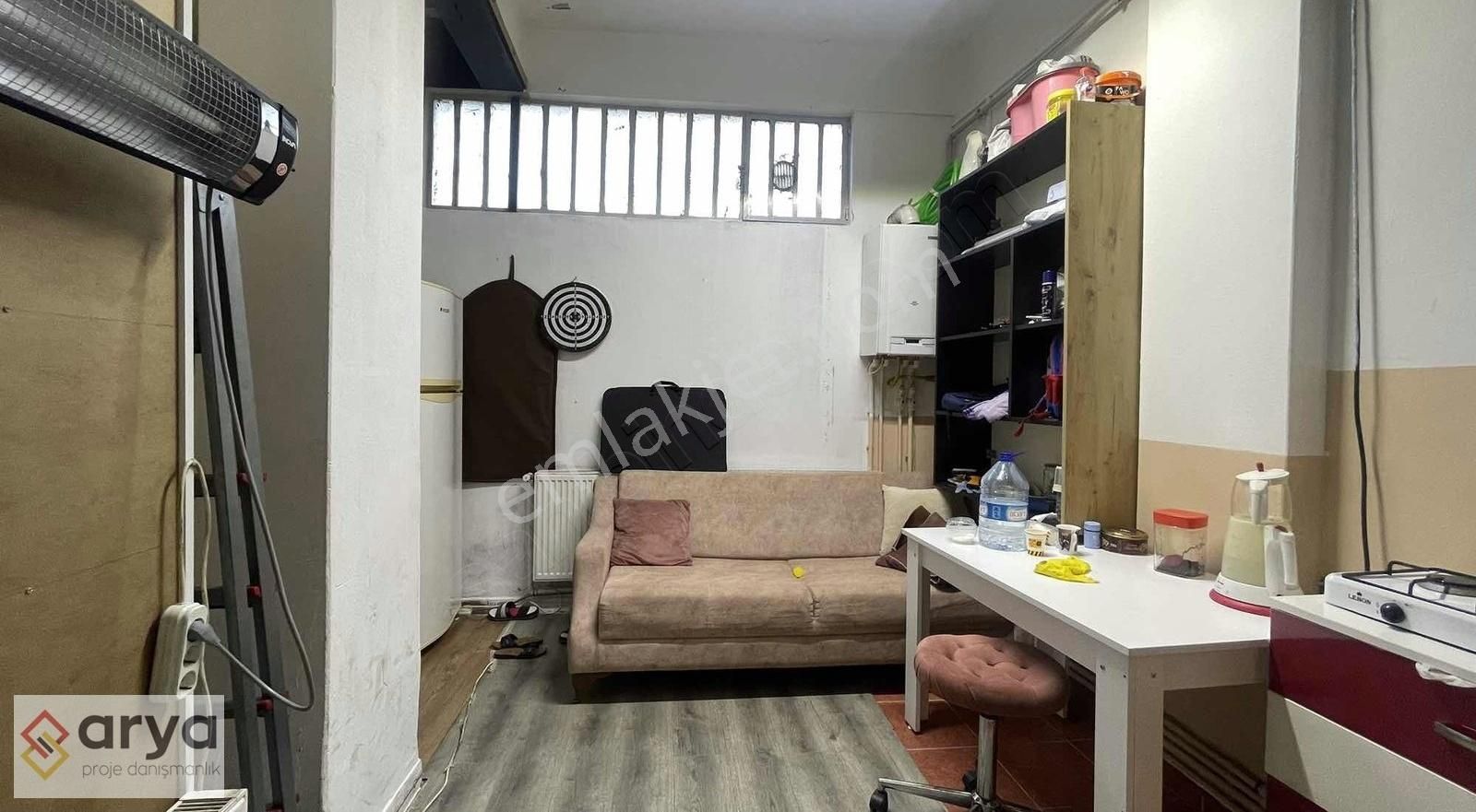 Çamçeşme'de Merkezi Lokasyonda Satılık 65 M2 Dükkan - Görsel 12