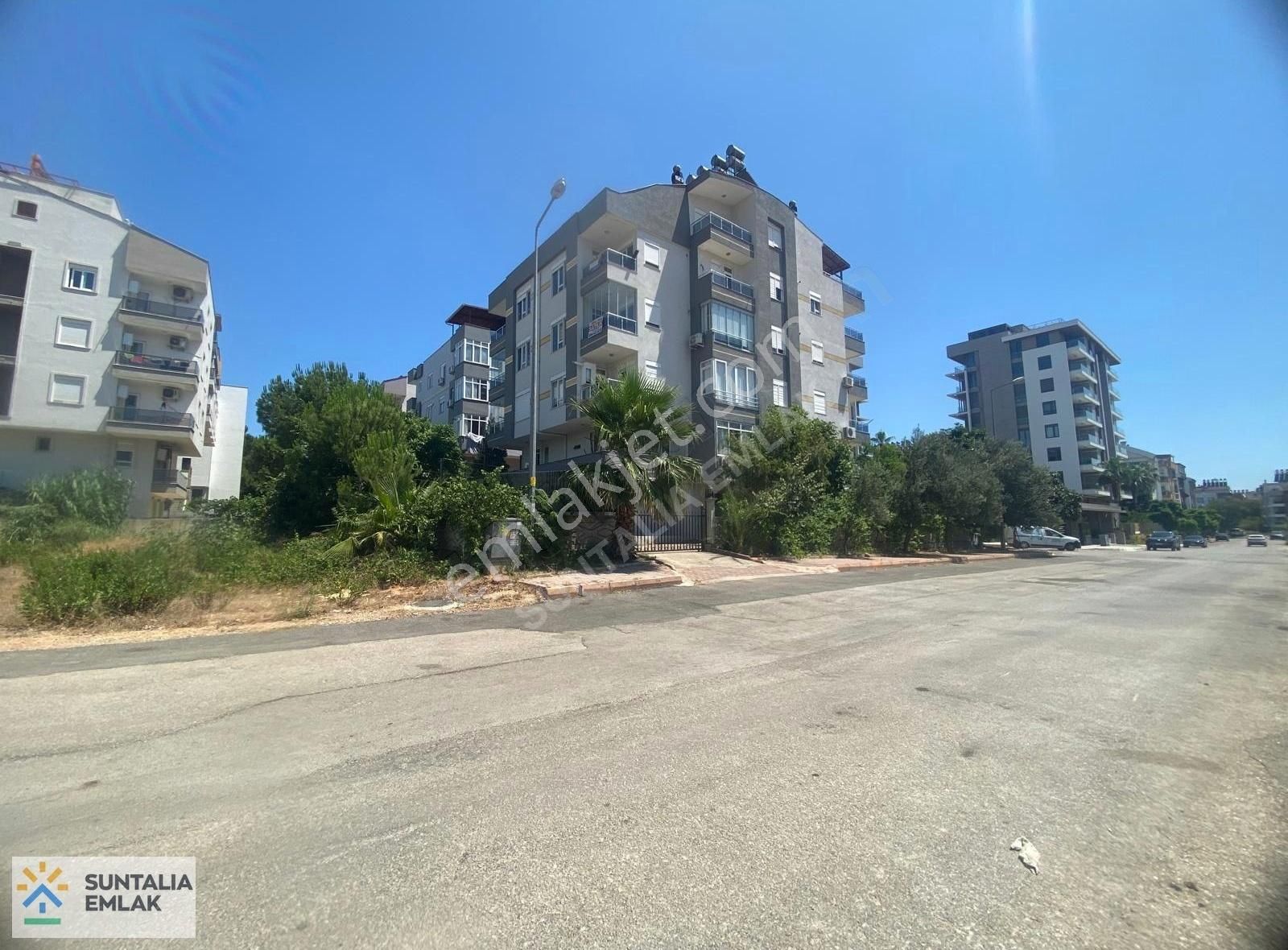 Pınarbaşı Mah.geniş 2+1 Arakat Asansörlü Doğalgazlı Satılık