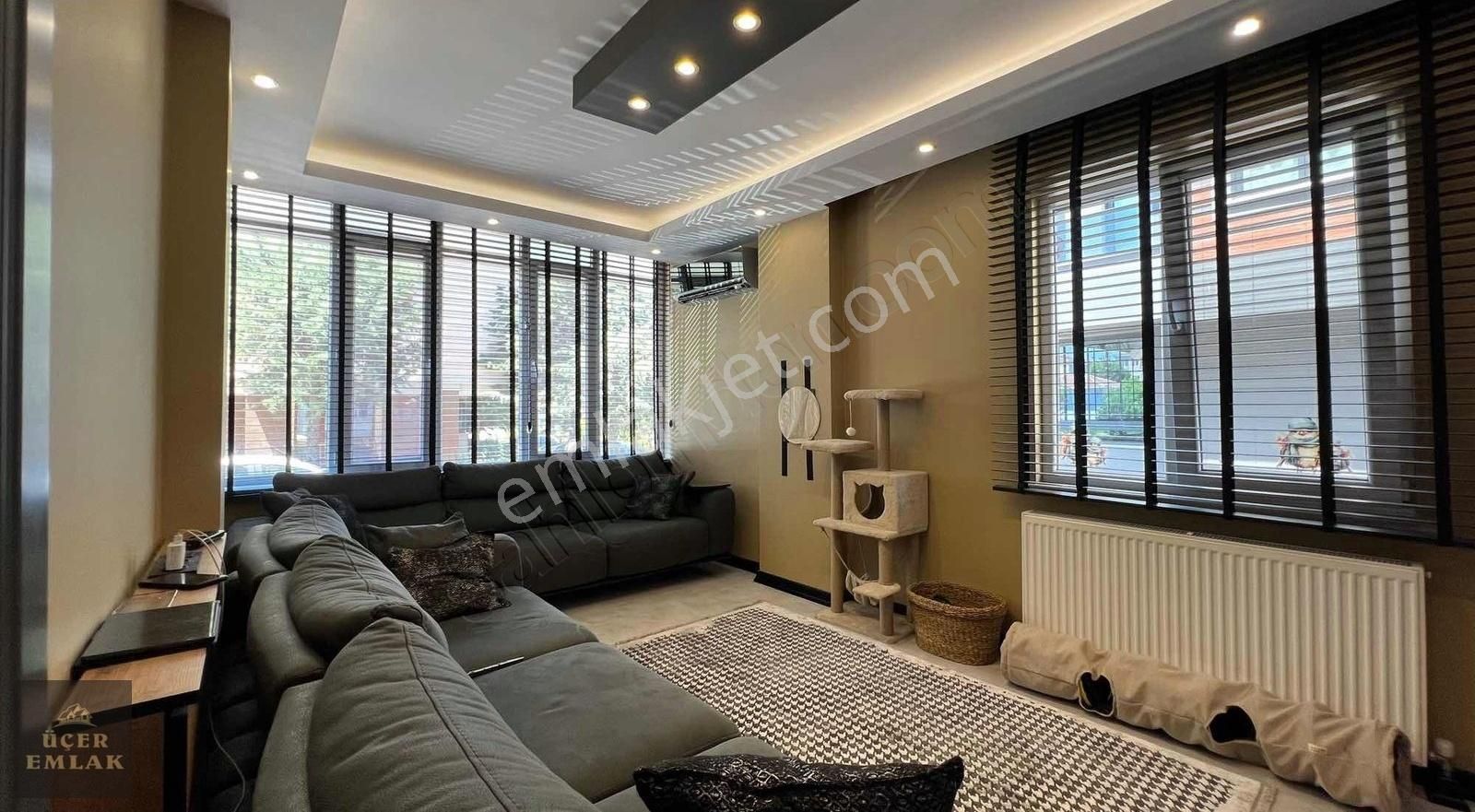 Üçer Emlak'tan Lüleburgaz Siteler Mahallesinde Lüx Daire