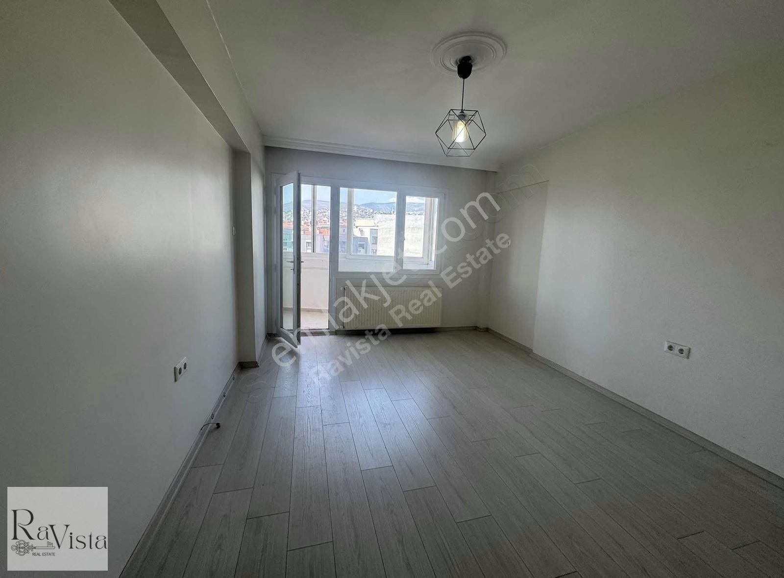 Kiralık 3+1 Geniş Daire Bornova Ataca Apt.