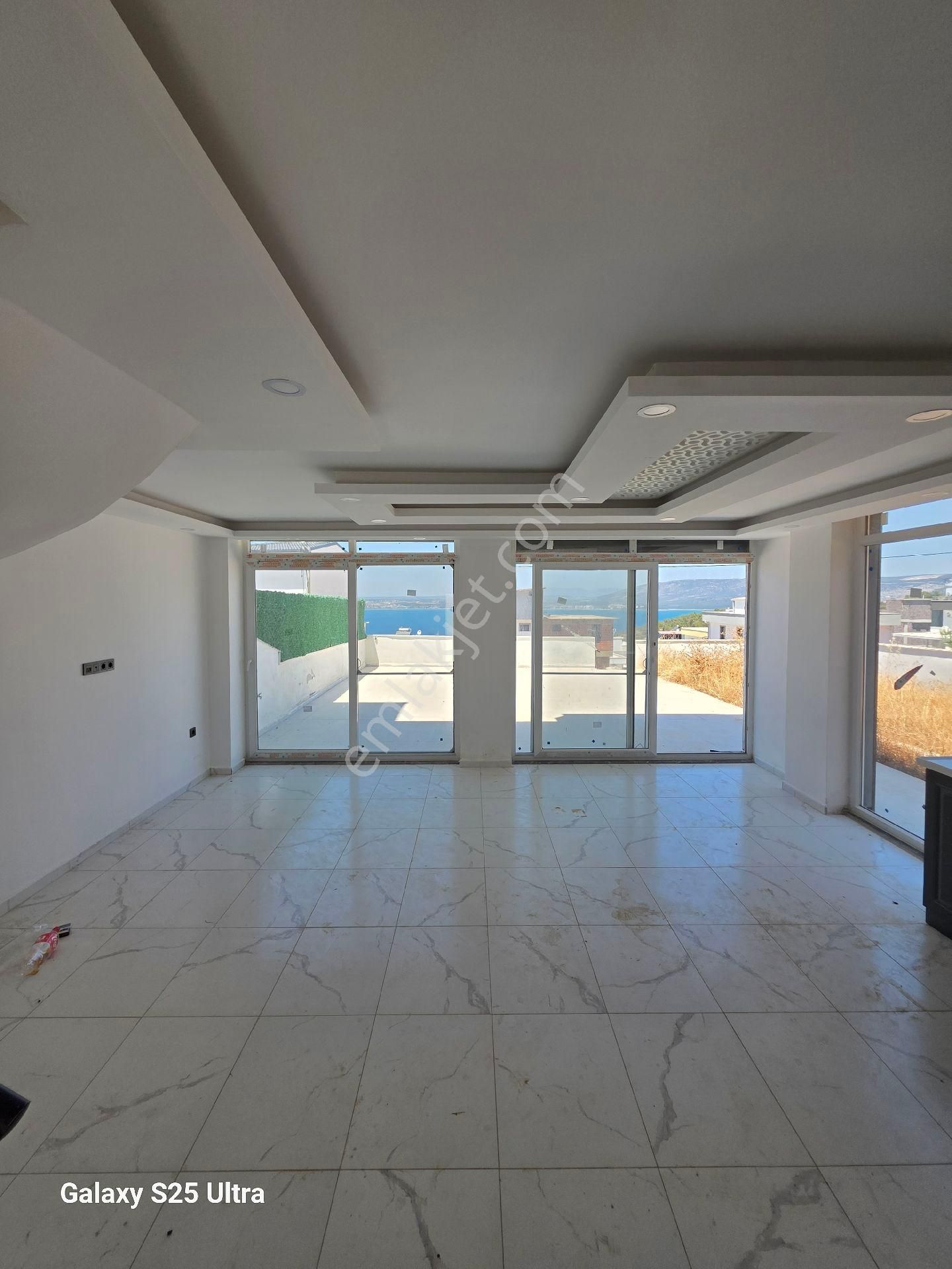 🌊🏘 Didim Akbük'te Panoramik Deniz Manzaralı Satılık Tripleks Villa 🌊🏘 - Görsel 6