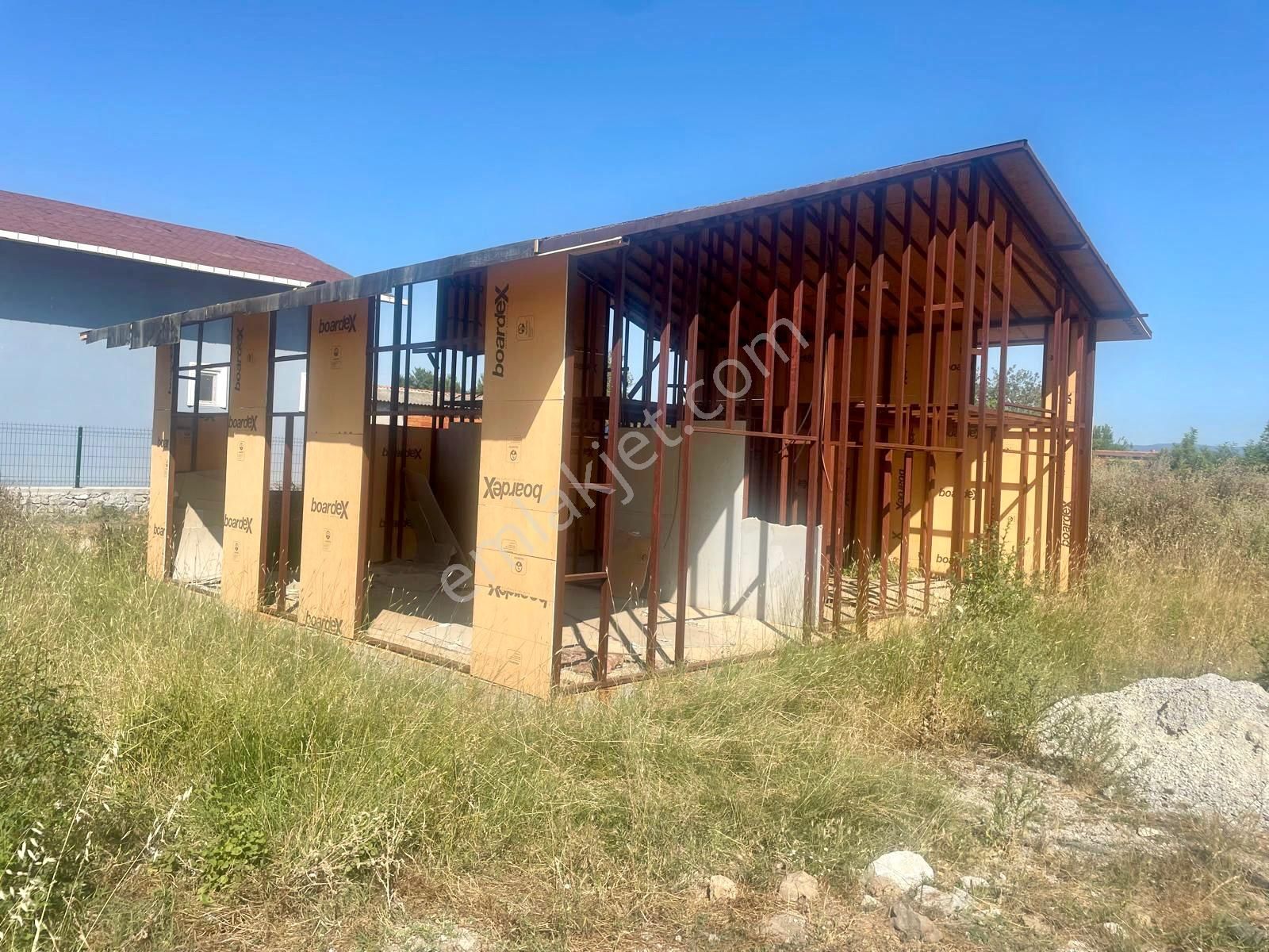Kazdağının Eteklerinde Satılık Müstakil Köy Evi