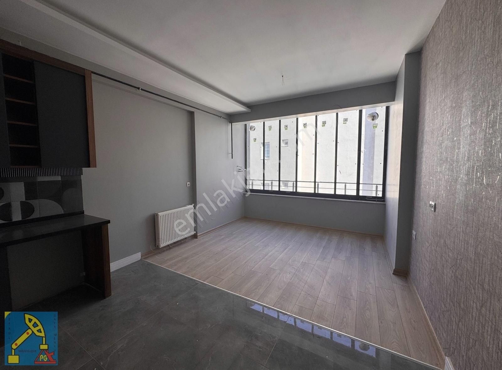 Tece'de | 70 M2 - 1+1 | Yüksek Tavanlı | Lüks Daire | Satılık - Görsel 4