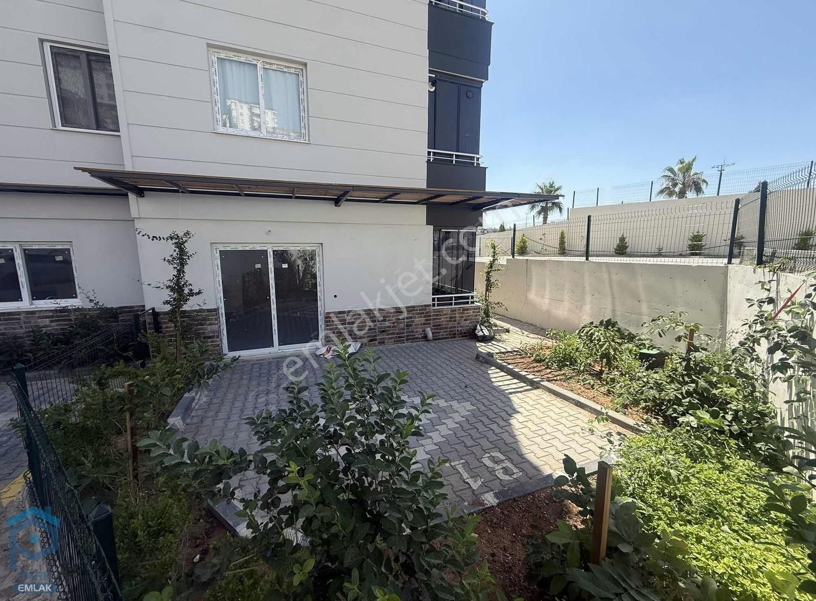 Park Emlak'tan Tarsus Atatürk Mah.site İçi Kiralık 1+1 Daire