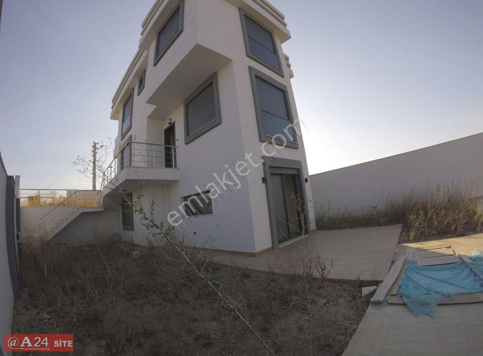 Seferihisar Akarca'da Deniz Manzaralı Havuzlu Lüx Villa - Görsel 2