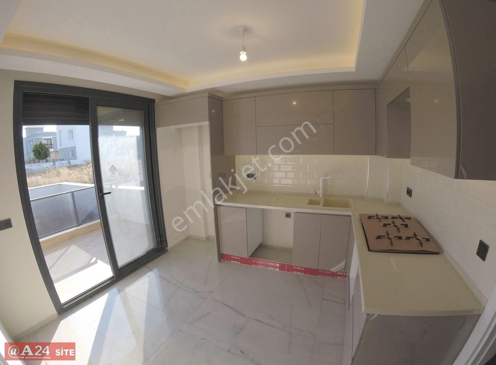 Seferihisar Akarca'da Deniz Manzaralı Havuzlu Lüx Villa - Görsel 11