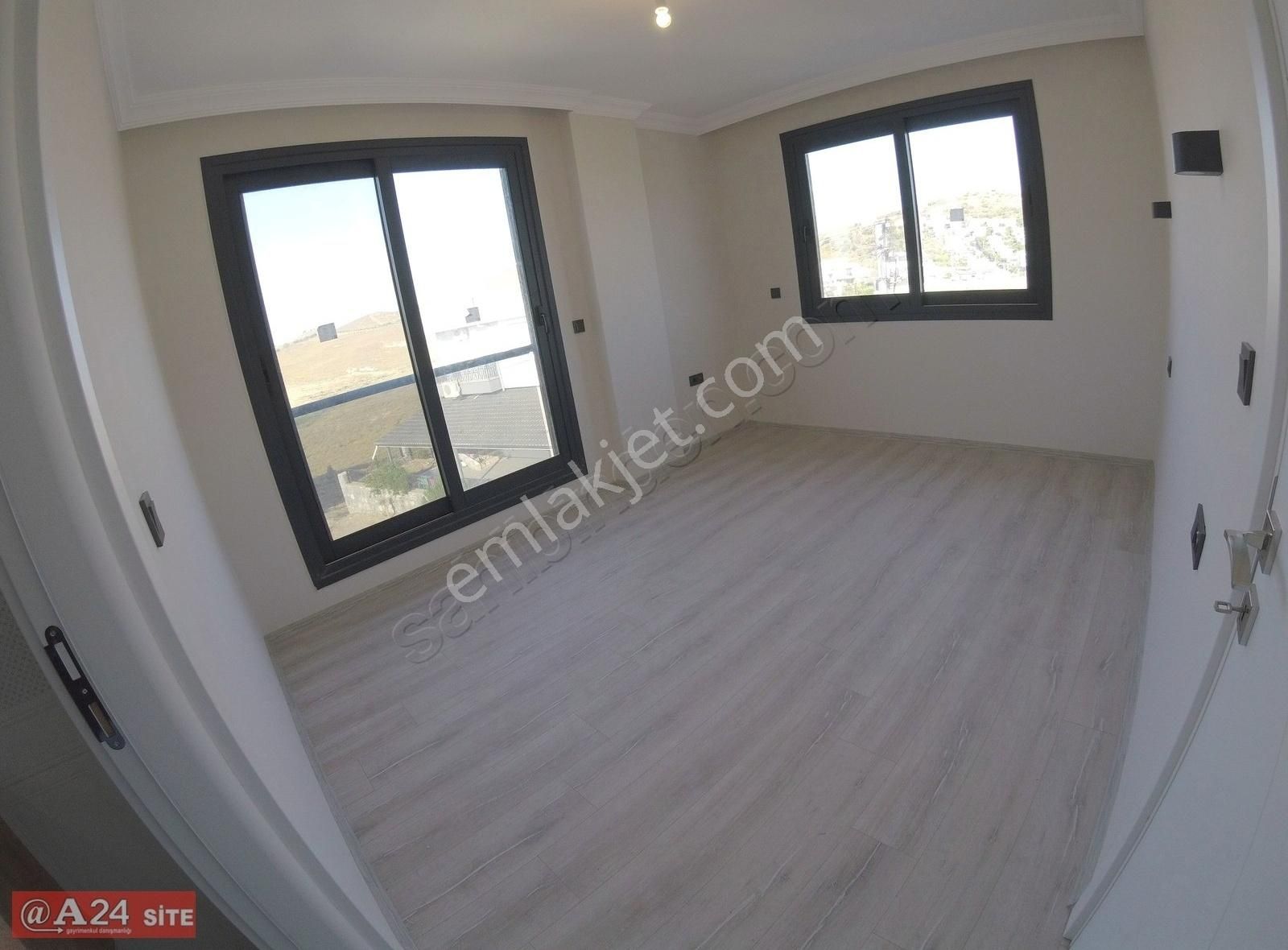 Seferihisar Akarca'da Deniz Manzaralı Havuzlu Lüx Villa - Görsel 14